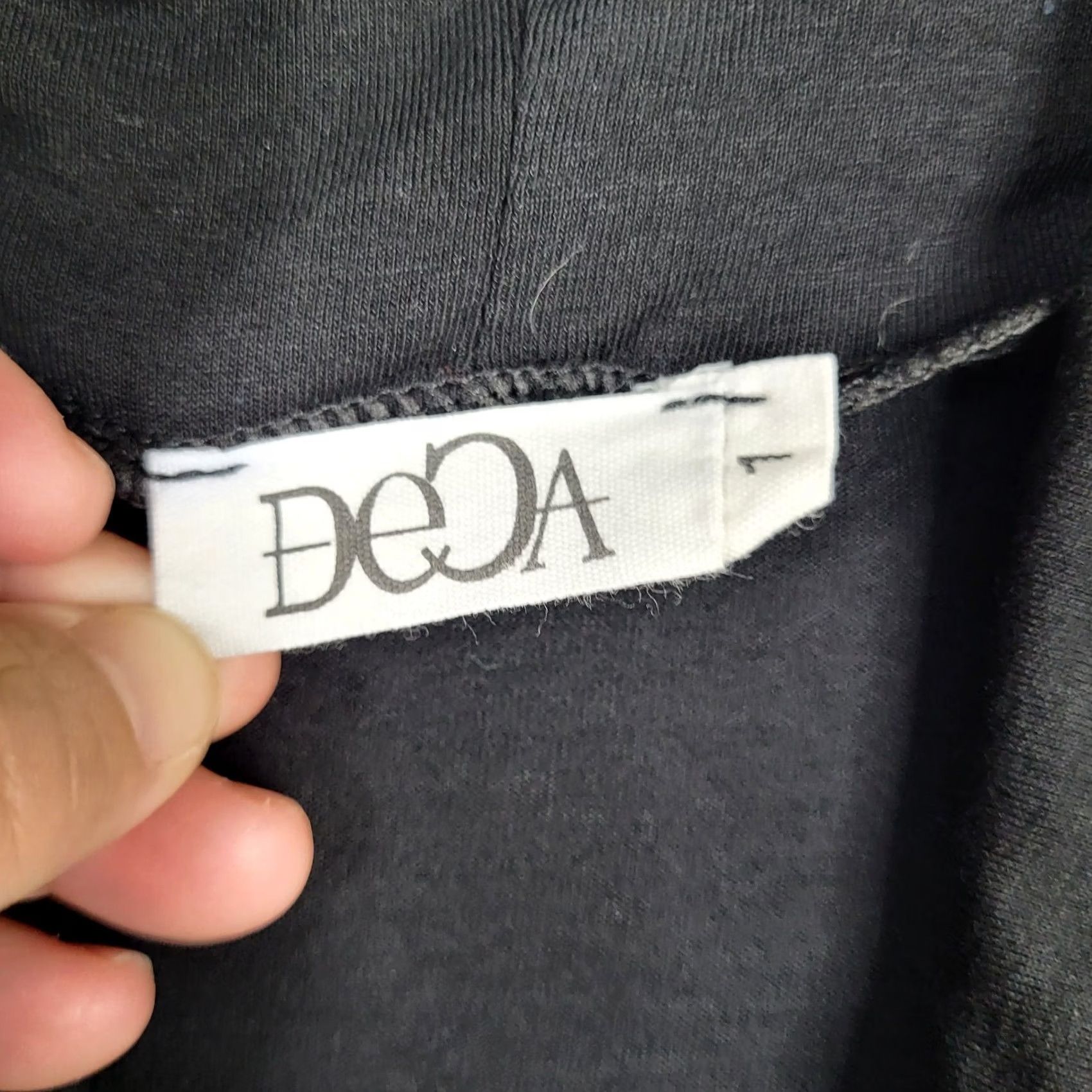Vintage DECA Black Turtleneck Short Sleeve Women's Stretch T-Shirt Size 6 USA 6/Regular Black Cotton Elastane Basic Shirt Womens Size M / US 6-8 / IT 42-44 - 6 Thumbnail