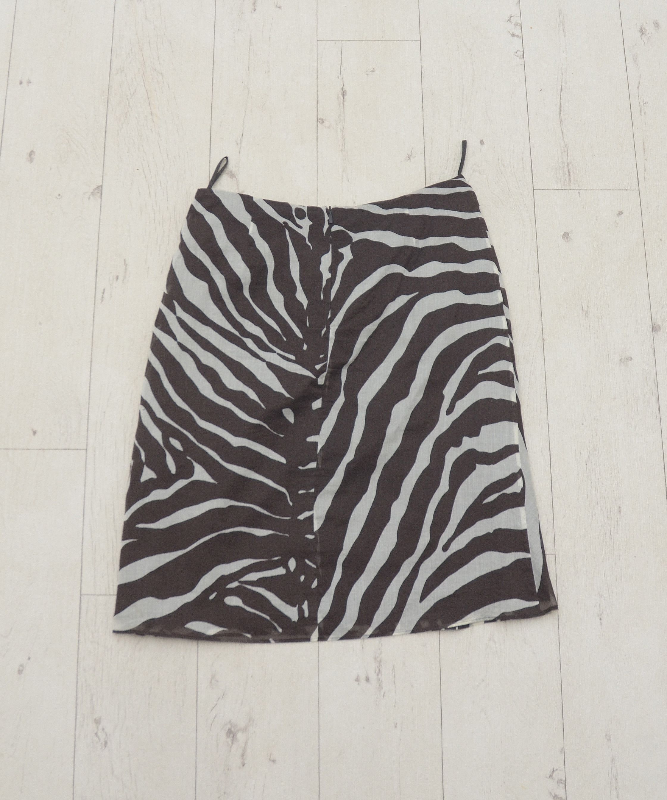 Hugo Boss HUGO BOSS ZEBRA ANIMAL PRINT HIGH PENCIL SKIRT Size 28" / US 6 / IT 42 - 6 Thumbnail