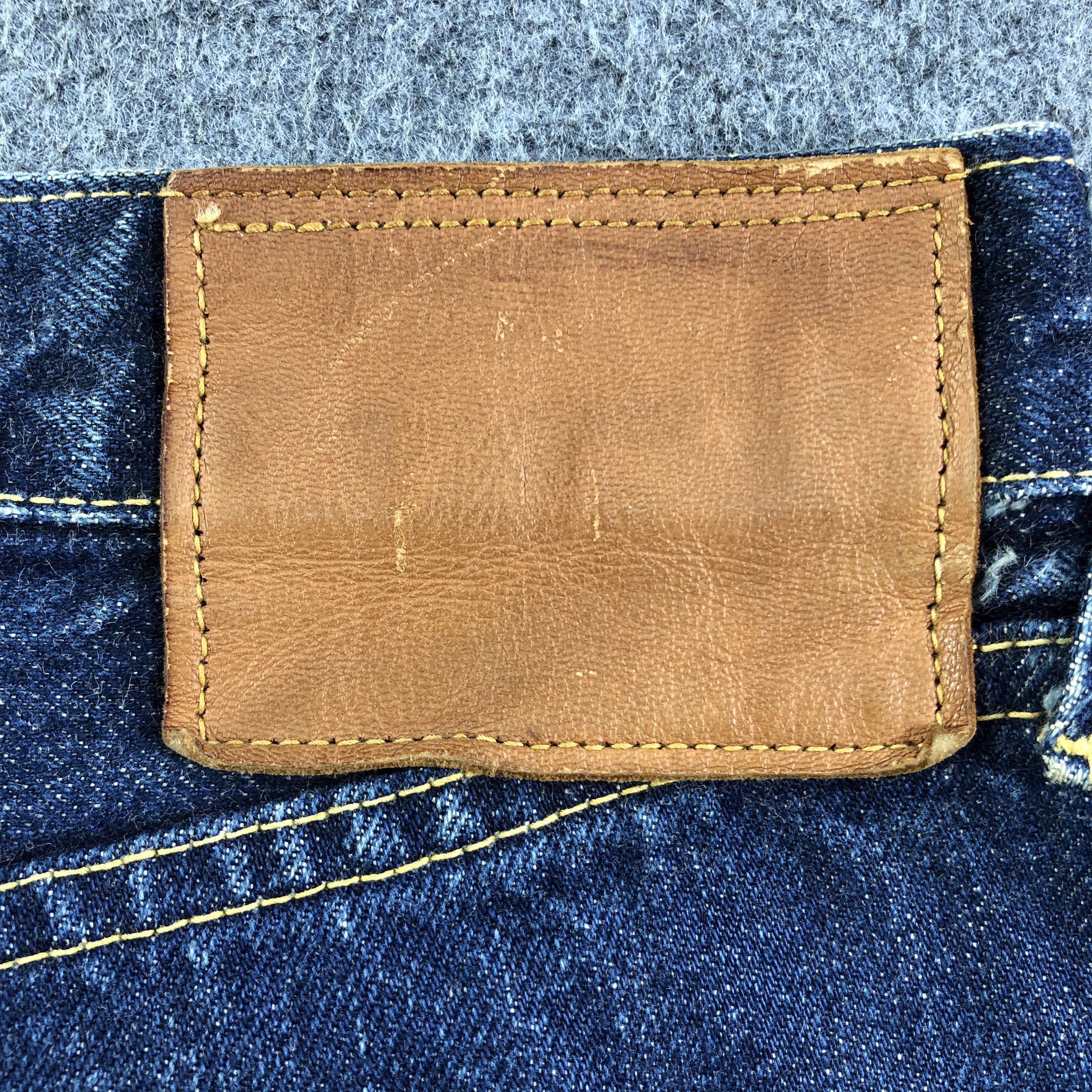 Chevignon Chevignon Redline Jeans Dark Wash Denim -J2764 Size US 31 - 5 Thumbnail