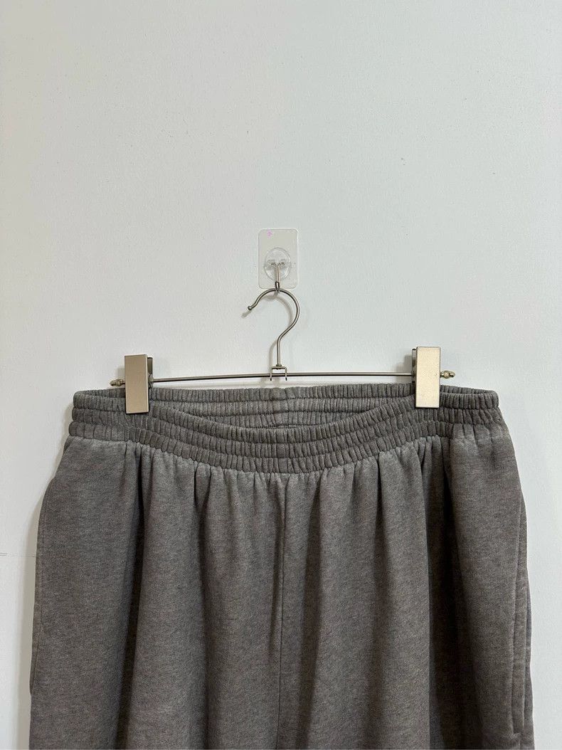 Balenciaga Balenciaga size XS Sweater Paneled Jeans Size US 26 / EU 42 - 3 Thumbnail