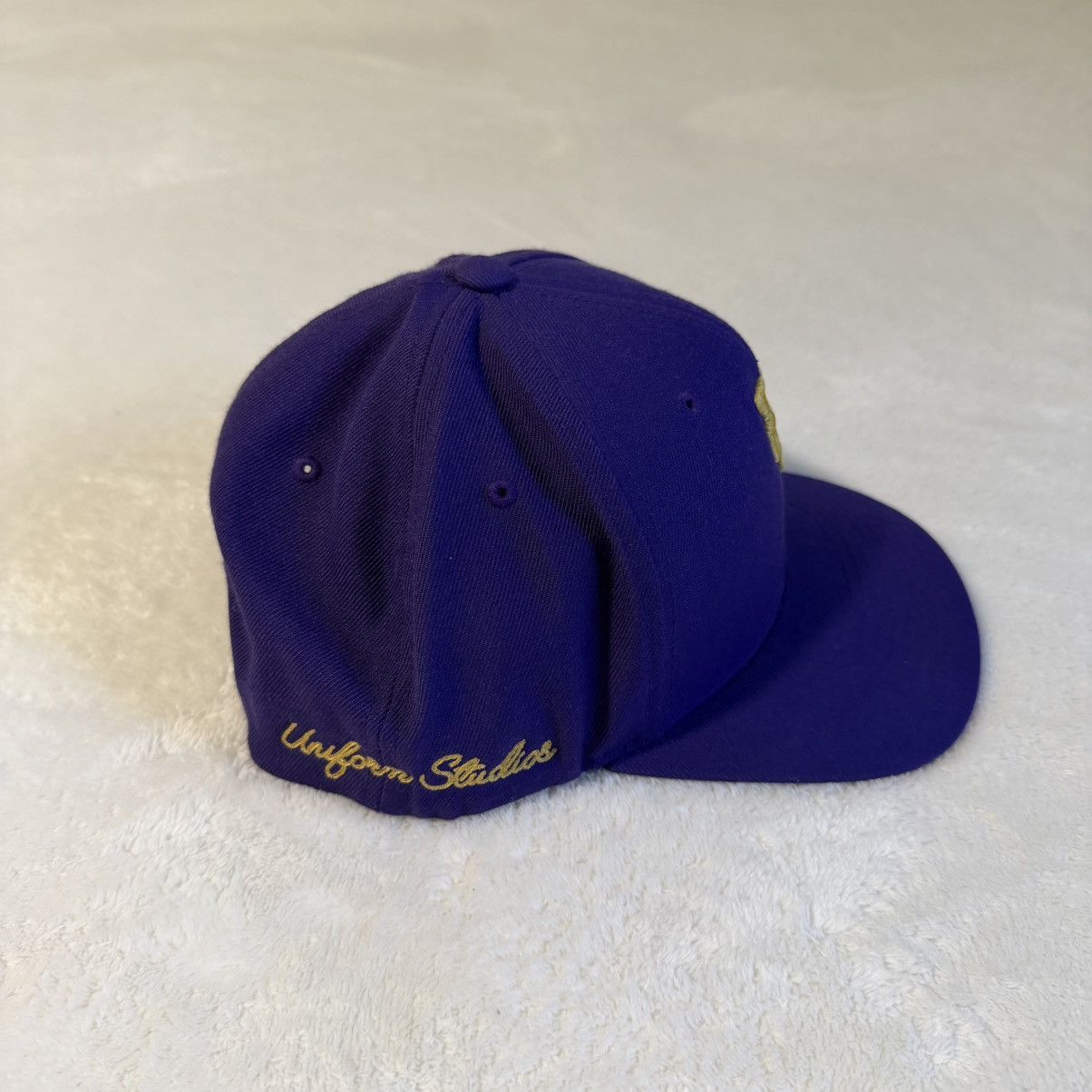 Uniform Studios Uniform Studios LA Lakers upside-down logo snapback hat Size ONE SIZE - 2 Thumbnail