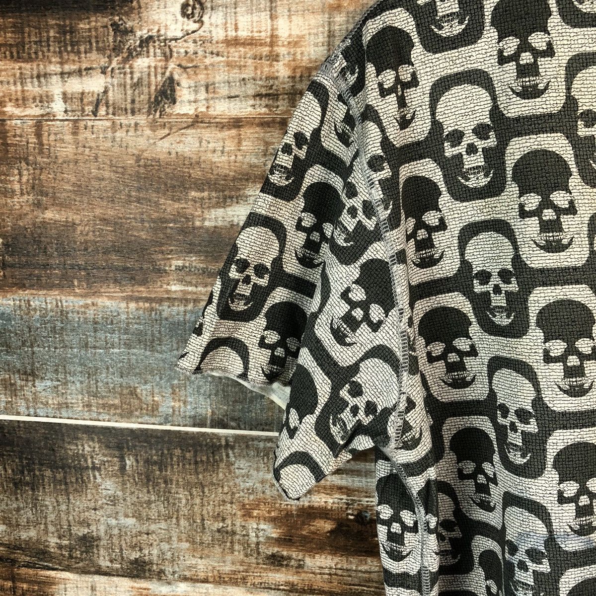 Lucien Pellat-Finet Lucien Pellat Finet full print Skulls White T-Shirt #A2483 Size US L / EU 52-54 / 3 - 7 Thumbnail