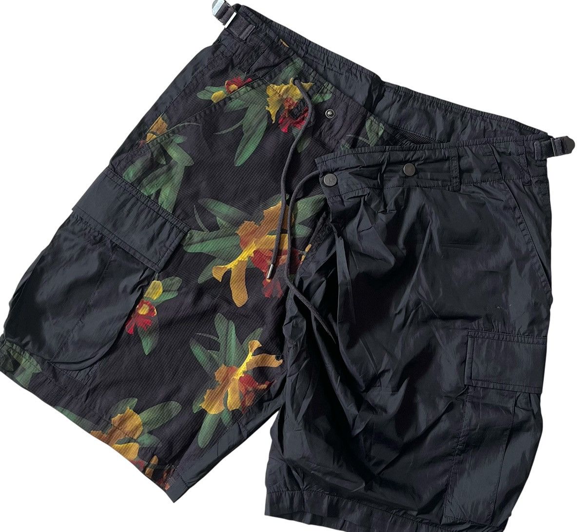 Maison MIHARA YASUHIRO Mihara yasuhiro x puma asymmetrical floral shorts Size US 30 / EU 46 - 2 Thumbnail