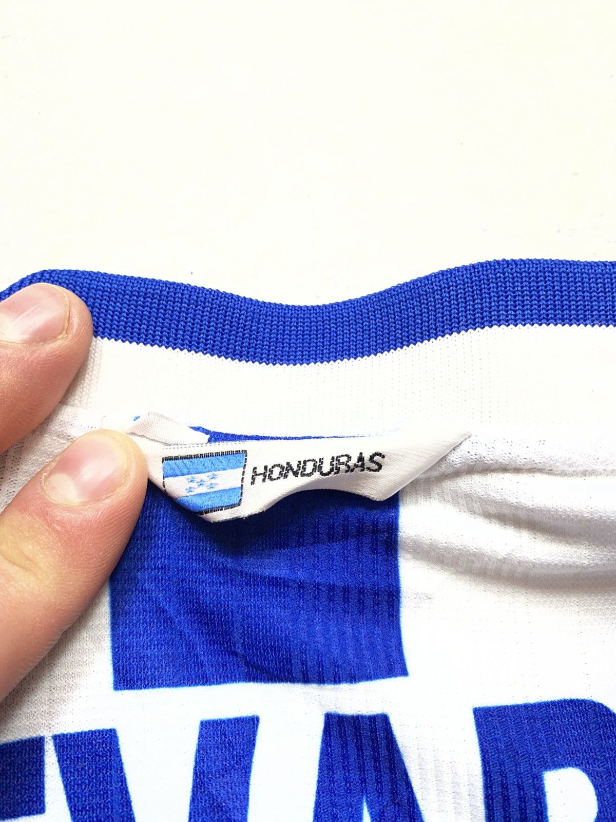 Other Vintage Corea Japon 2002 Honduras Guevarra #20 Jersey Size US S / EU 44-46 / 1 - 12 Thumbnail