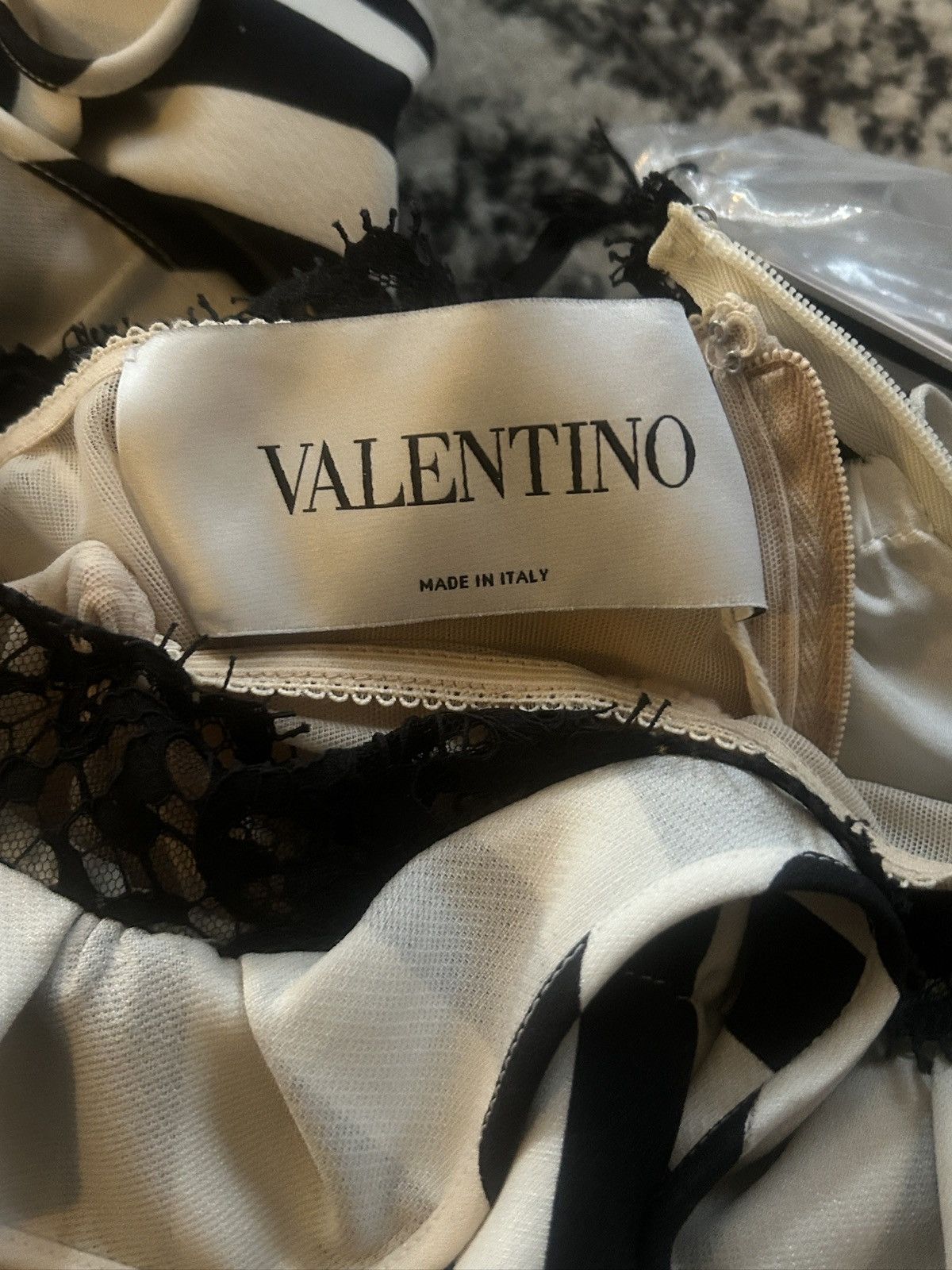 Valentino Valentino GARAVANI Off-the-shoulder striped wool silk-blend Size M / US 6-8 / IT 42-44 - 6 Thumbnail