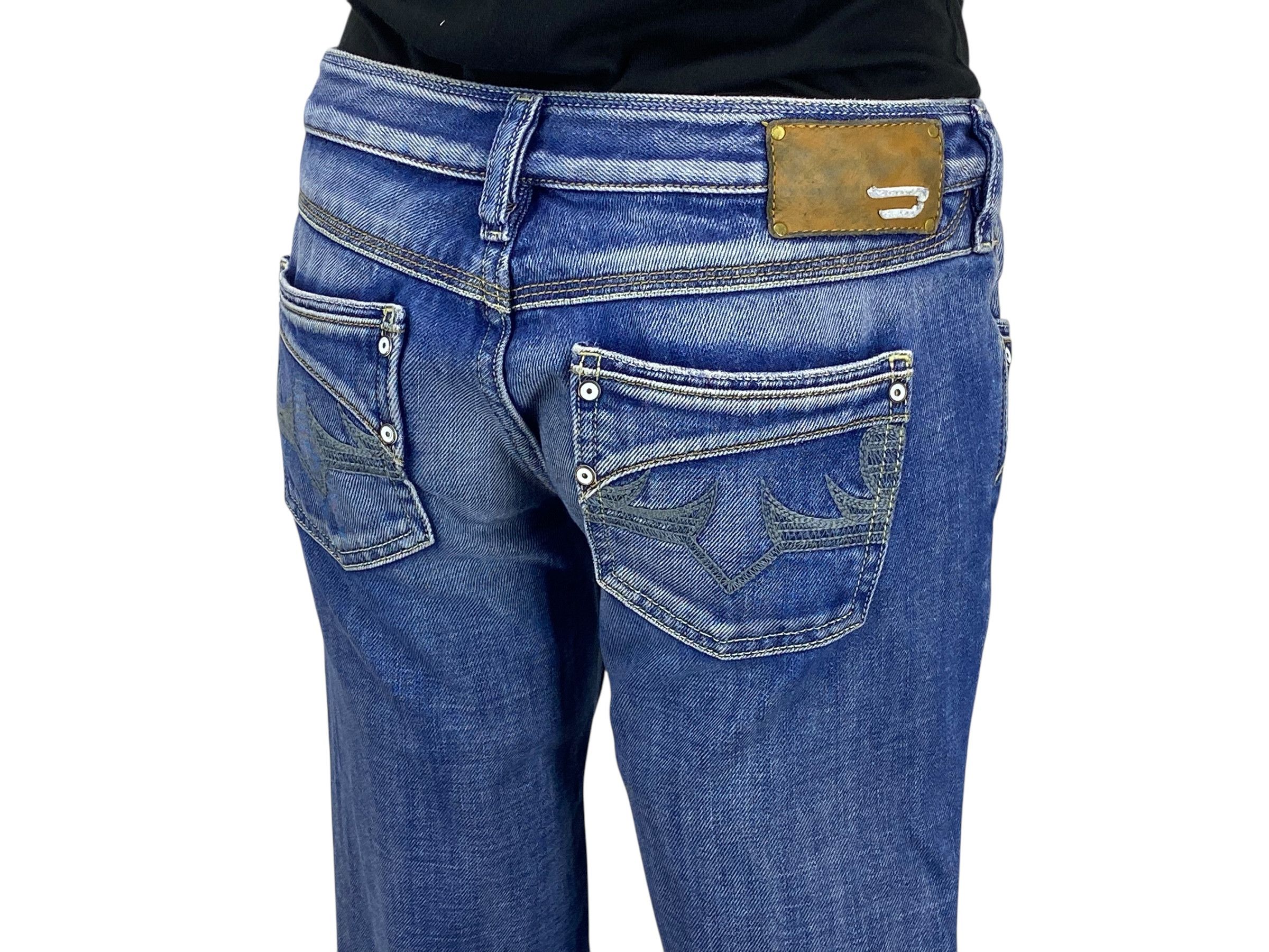Diesel × Japanese Brand Diesel Low Rise Jeans Made in Italy Size 26" / US 2 / IT 38 - 8 Thumbnail