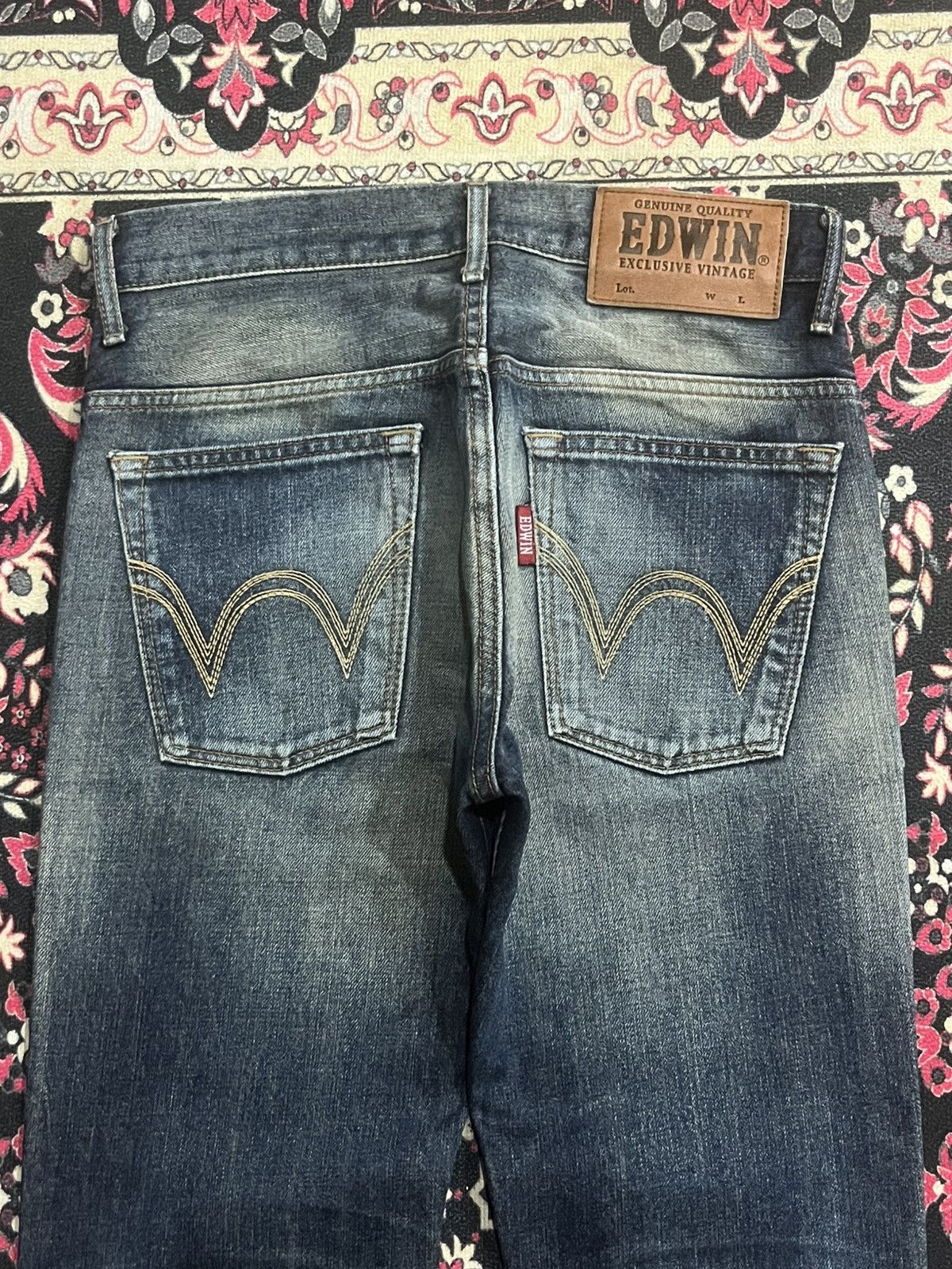 Tornado Mart Vintage Japanese Edwin XVS Dark Blue Faded Washed Flare Jean Size US 28 / EU 44 - 7 Thumbnail