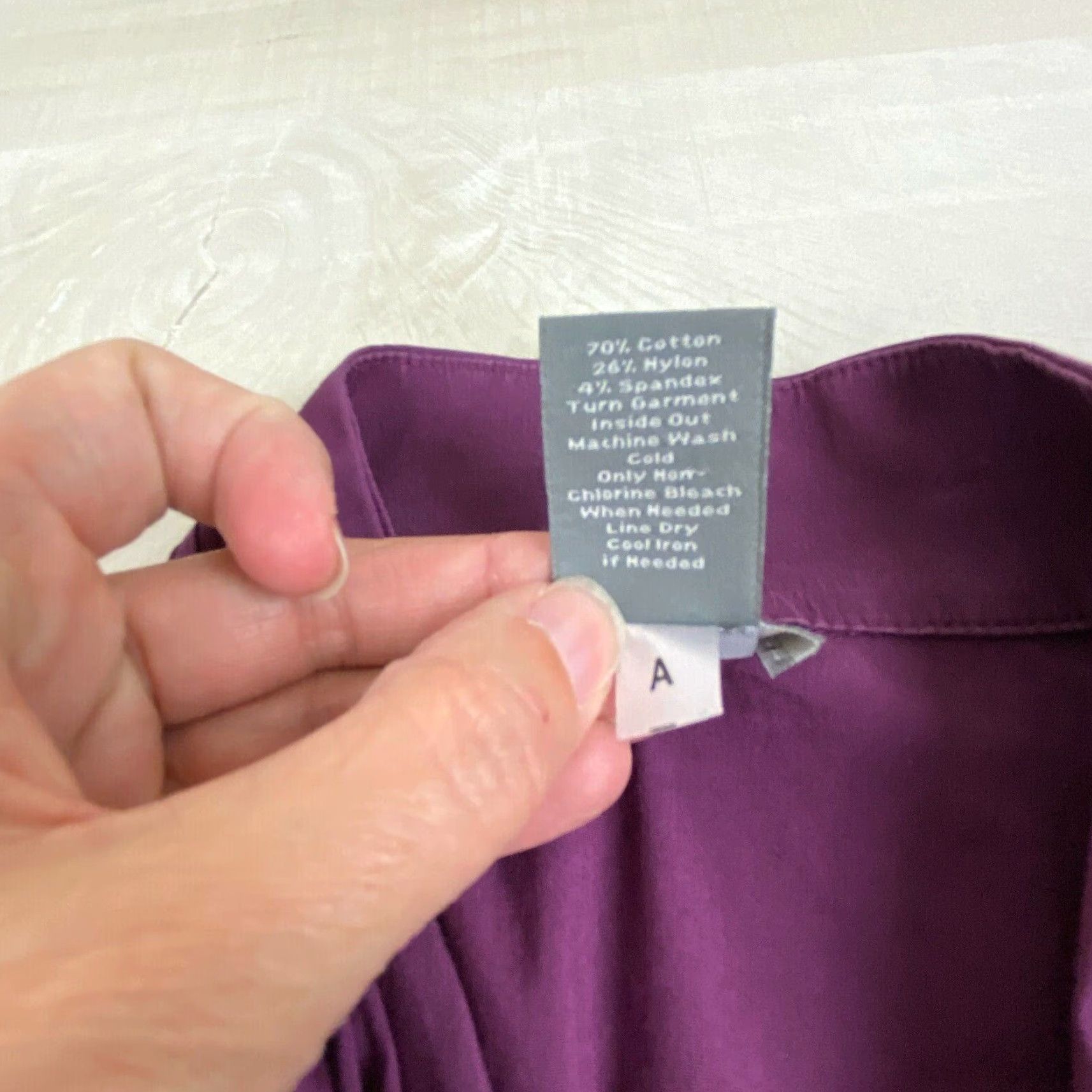 Ann Taylor Ann Taylor Womens Purple Pleated Button Up Top 6 Professional Career Shirt Size M / US 6-8 / IT 42-44 - 4 Thumbnail