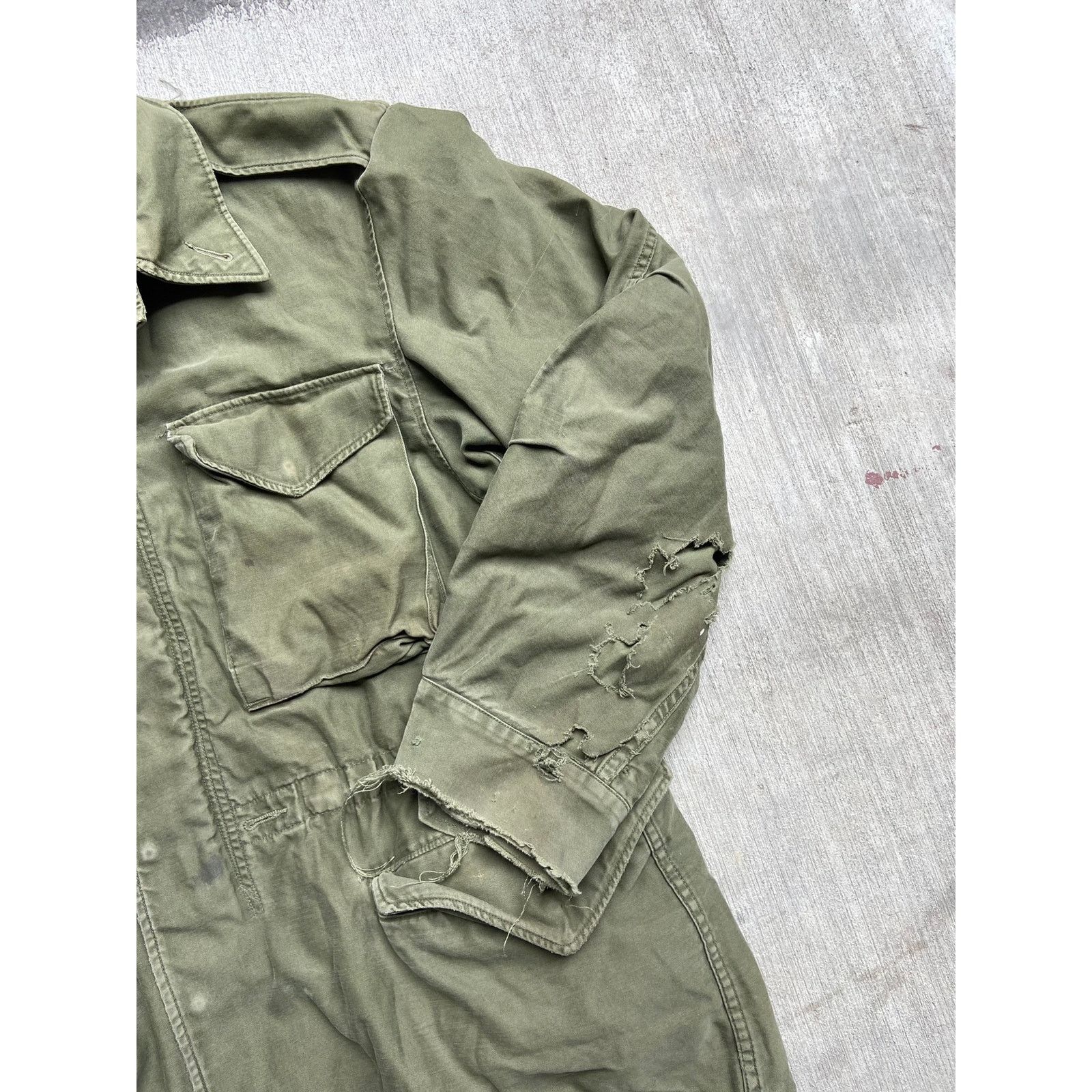 Vintage Vintage 50's Military Green Field Jacket M-1951 OG-107 Size US M / EU 48-50 / 2 - 3 Thumbnail