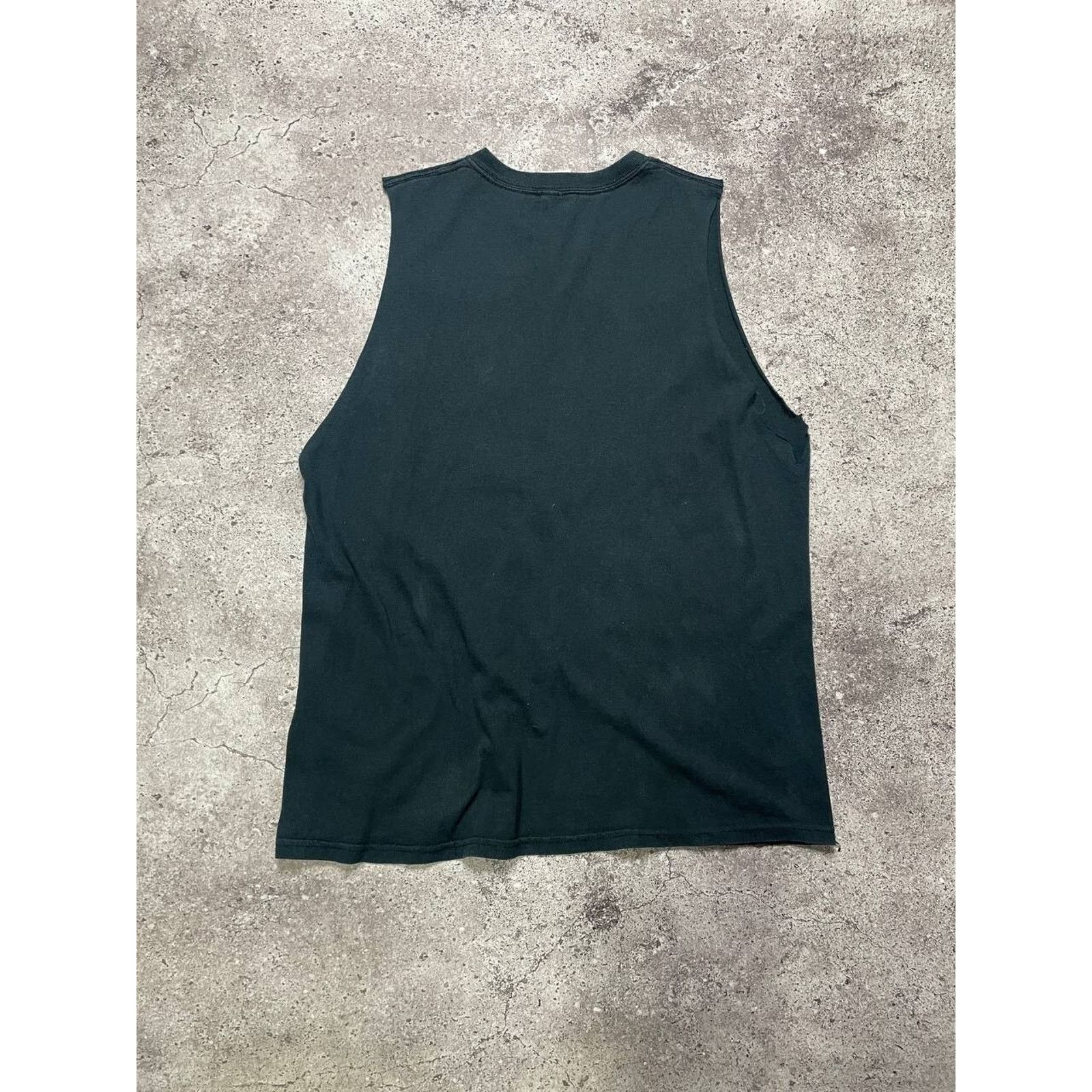 Gildan × Vintage Vintage Gildan Sleeveless Tee Black Octopus Print Size M Size US M / EU 48-50 / 2 - 2 Thumbnail
