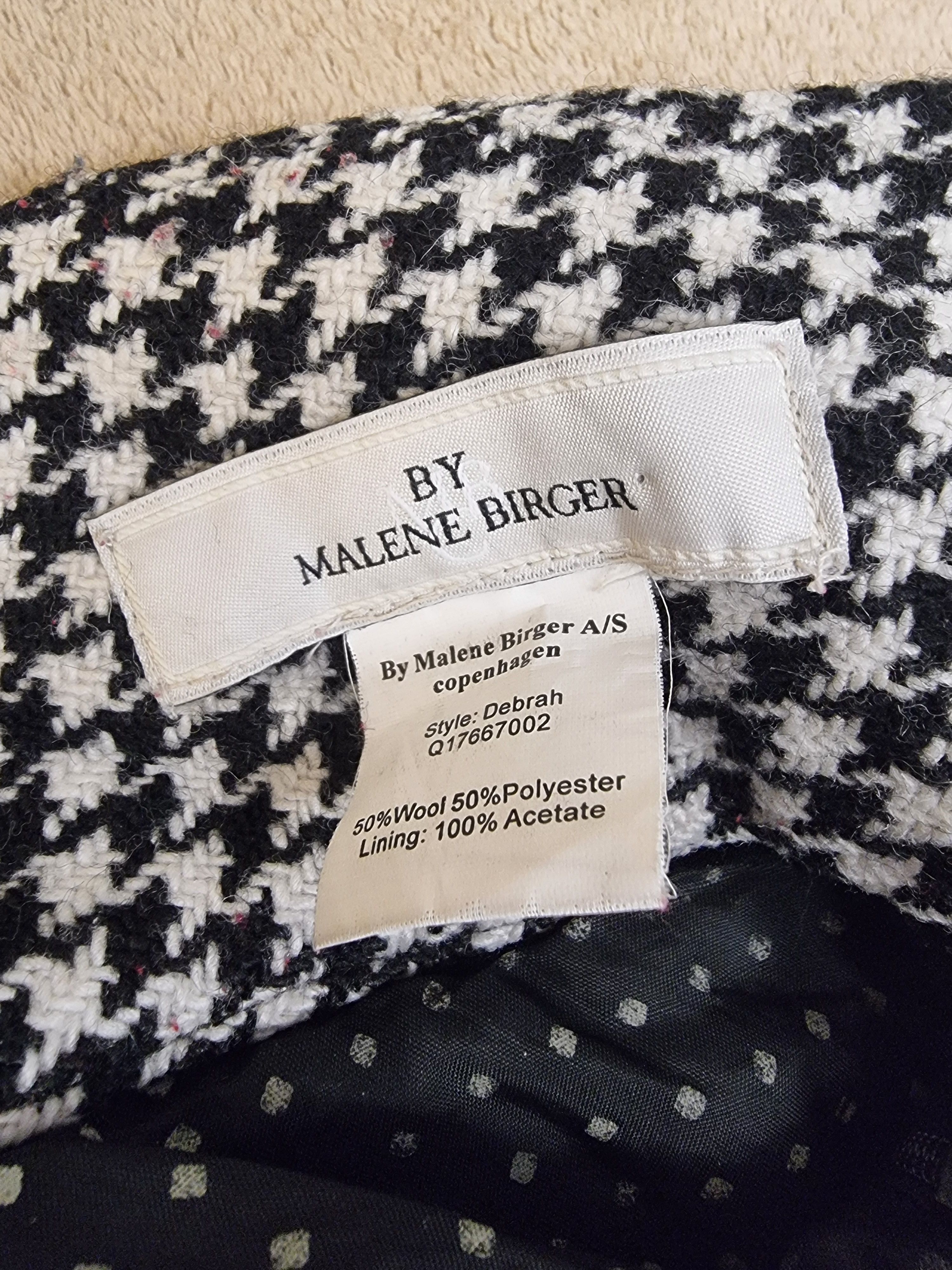 By Malene Birger By Malene Birger clasic skirt Size 30" / US 8 / IT 44 - 5 Thumbnail