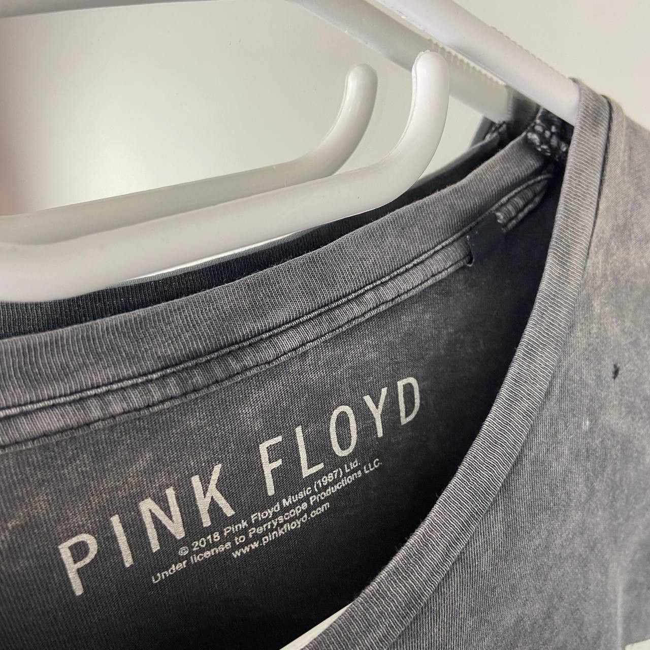 Band Tees Pink Floyd Vintage Rock Band World Tour T-Shirt Size US XS / EU 42 / 0 - 4 Thumbnail