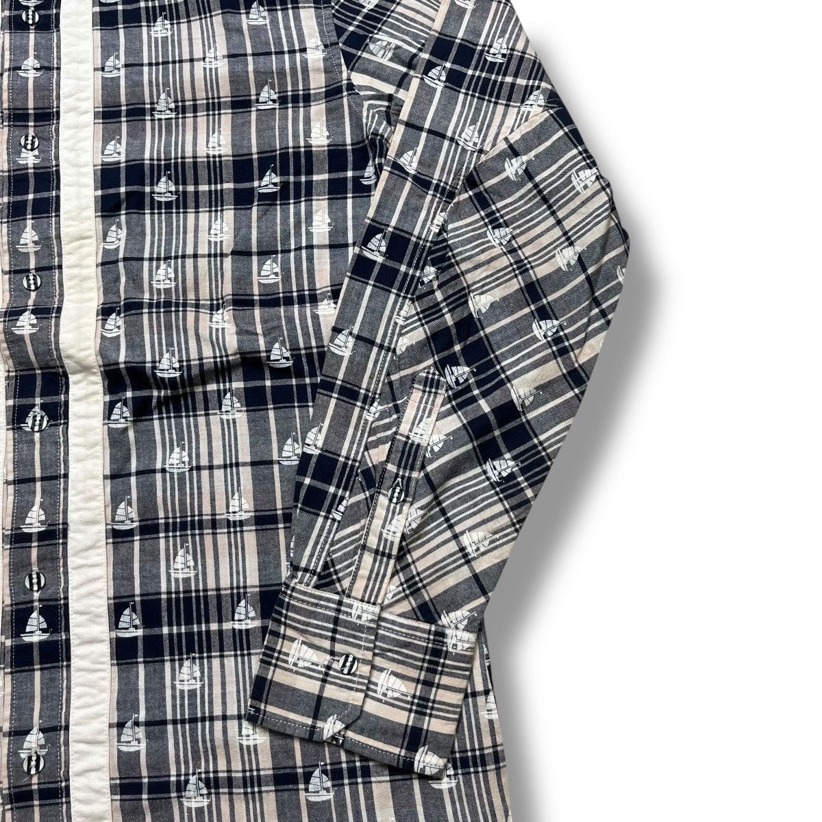 Thom Browne Thom Browne x Koe Plaid shirt with subtle sailboat print ⚓ Size US L / EU 52-54 / 3 - 6 Thumbnail