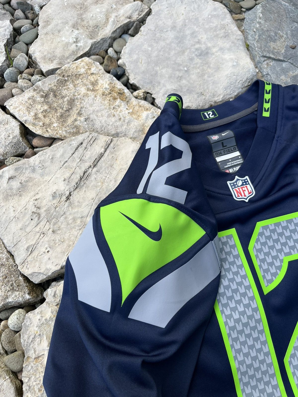 NFL × Nike Nike on Field NFL Seattle Seahawks jersey t-shirt FAN 12 tee Size US L / EU 52-54 / 3 - 15 Thumbnail