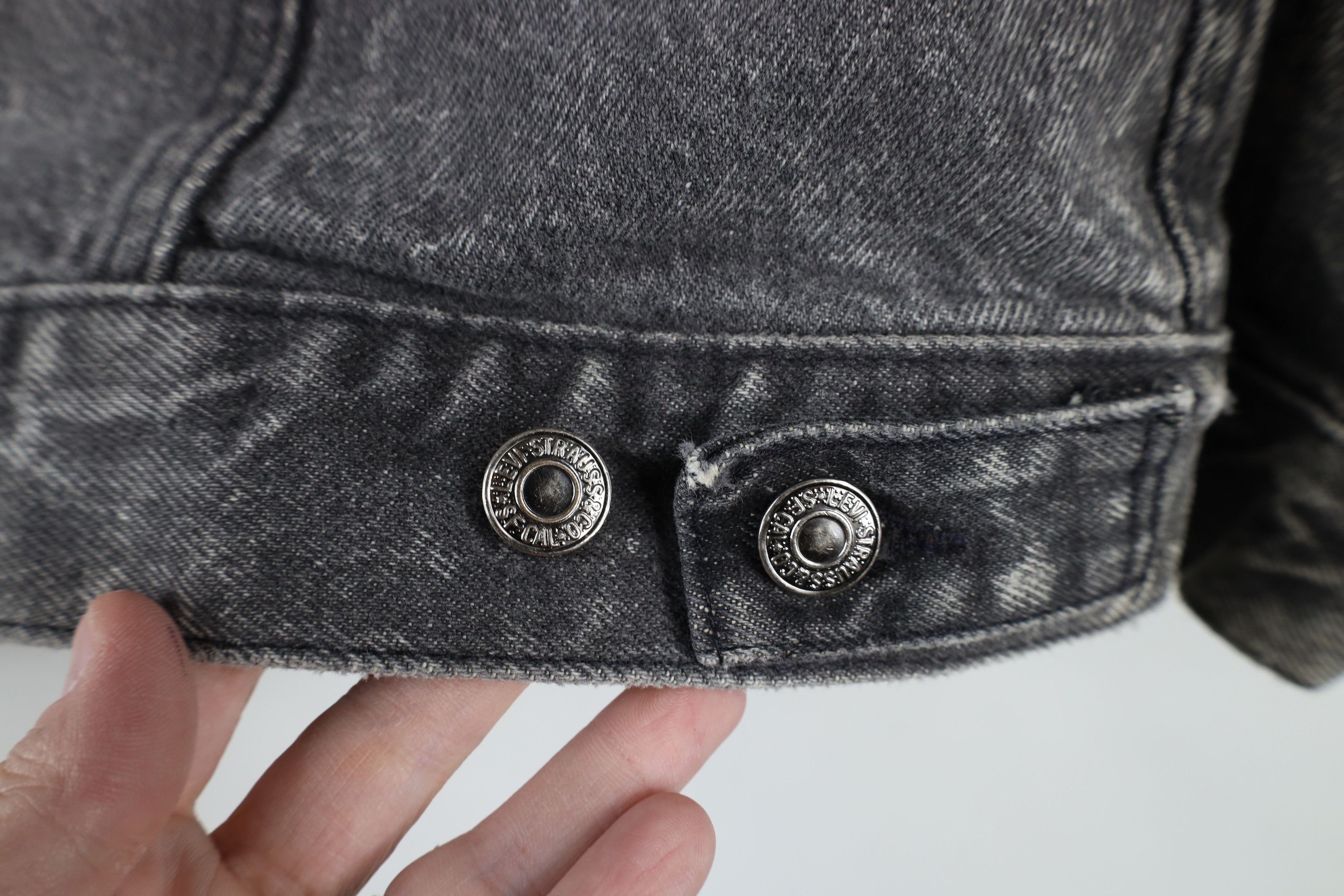 Levi's × Vintage Vintage 90s Levis Acid Wash Denim Trucker Jacket Gray USA Size M / US 6-8 / IT 42-44 - 12 Thumbnail