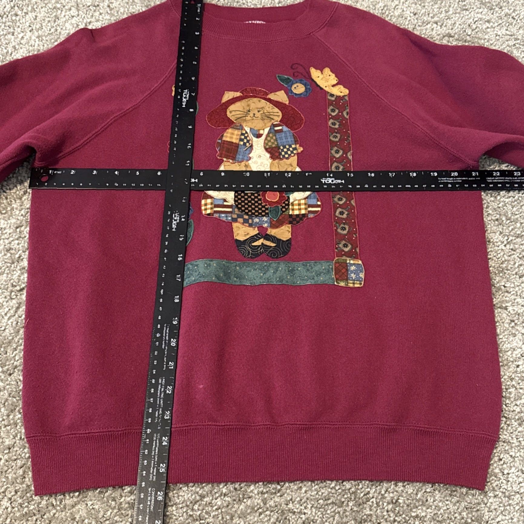 Hanes VINTAGE Hanes Sweatshirt Kitty Cat Red Embroidered Crewneck Medium Unisex Adults Pullover Activewear Size M / US 6-8 / IT 42-44 - 5 Thumbnail