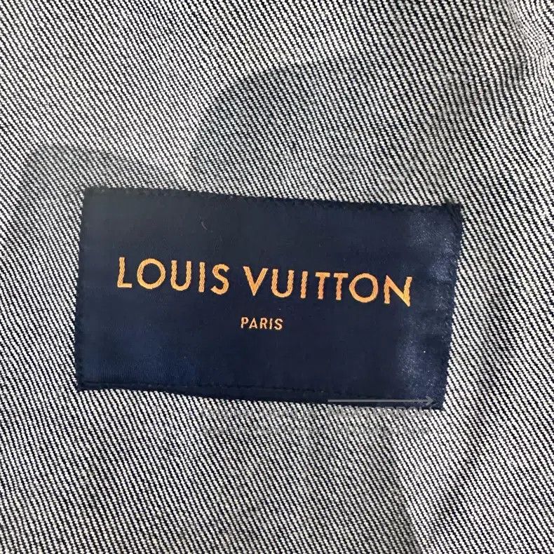 Louis Vuitton Louis Vuitton The original dark blue denim jacket full of Size US M / EU 48-50 / 2 - 7 Thumbnail