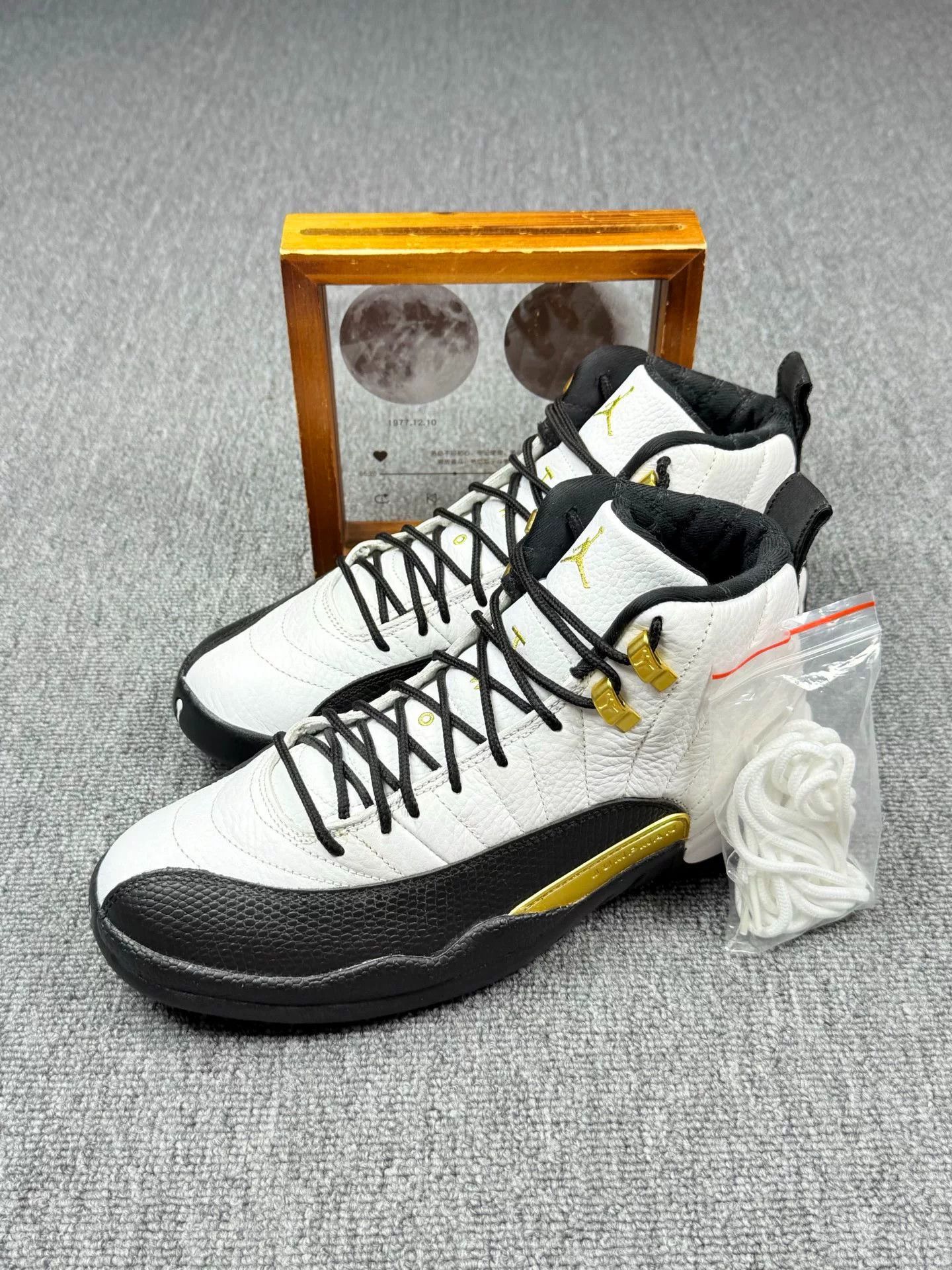 Nike Nike AJ12 Black Lowtop Sneakers 9 Men Size US 9 / EU 42 - 1 Thumbnail