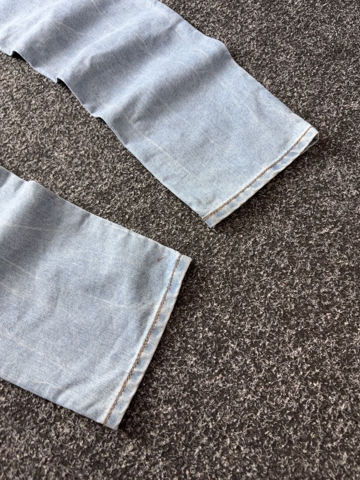 Versace Jeans Couture Luxury 00s Versace Jeans Slim Fit Light Wash Denim Jeans Size US 31 - 11 Thumbnail