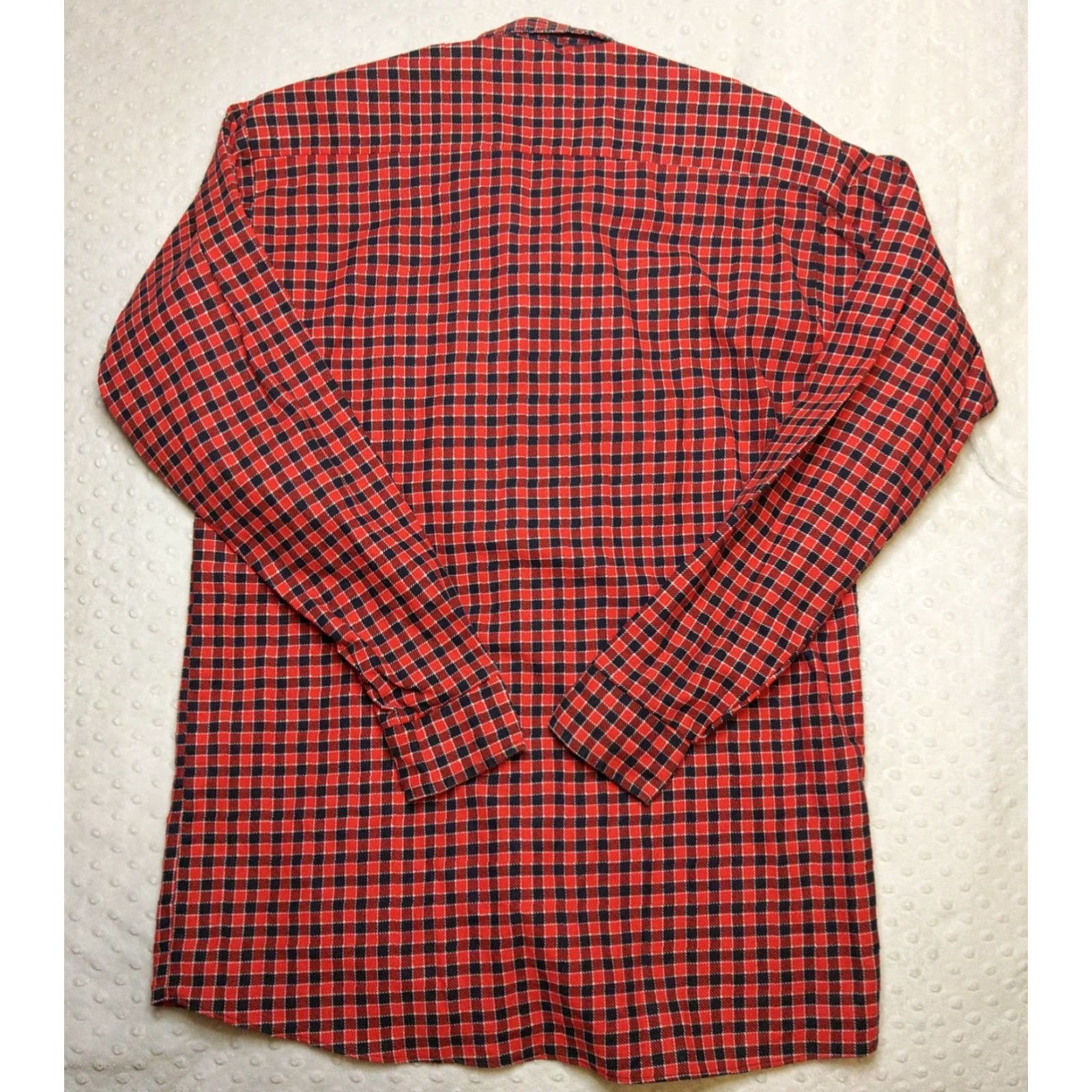 Vintage Vintage Red Oak Ranch Apparel Thick Flannel Red Made In USA Size M Tall Shirt Mens Regular Size US M / EU 48-50 / 2 - 7 Thumbnail