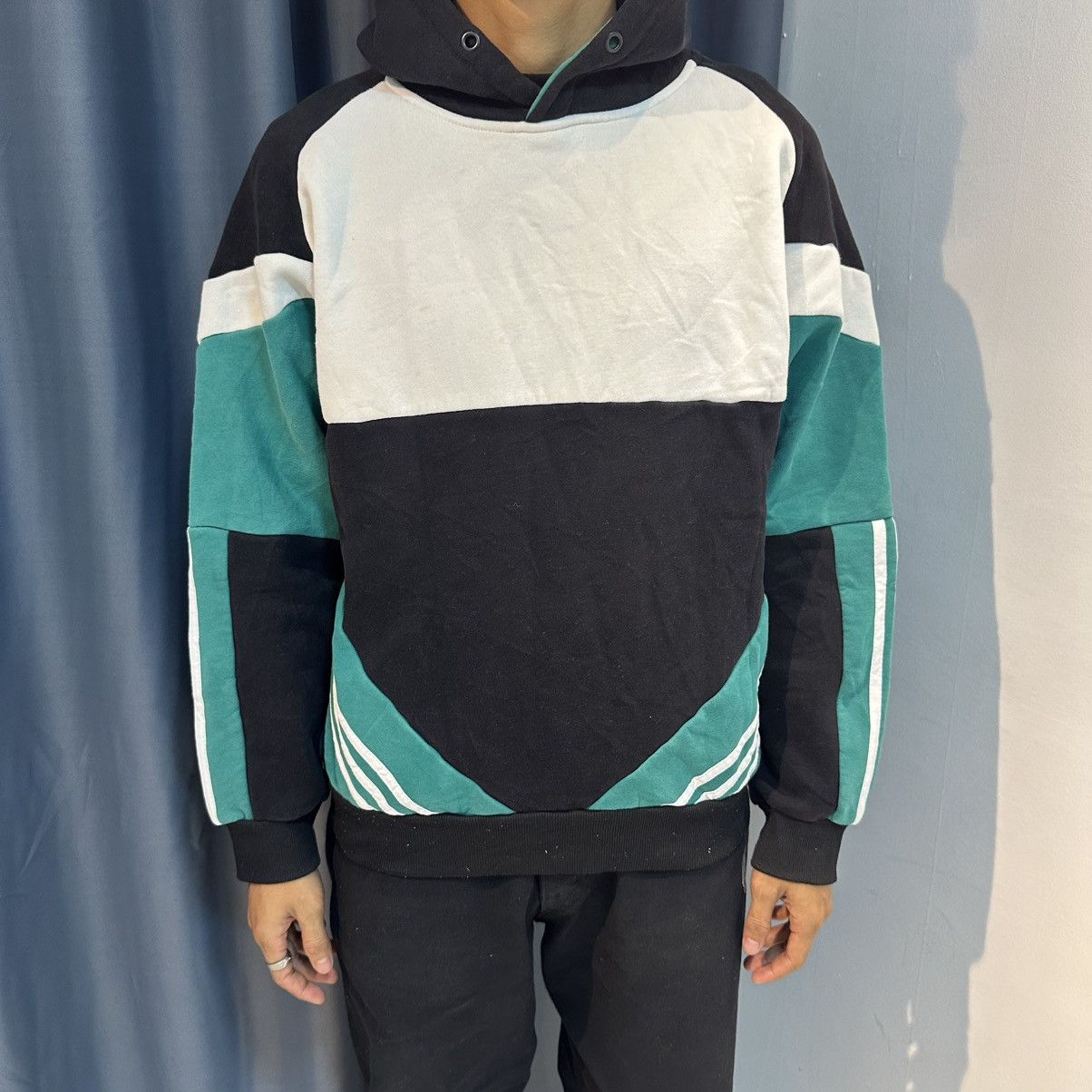 Japanese Brand JAPANESE BRAND MULTICOLORS HOODED WITH FUR STRIPE HOODIE Size US L / EU 52-54 / 3 - 1 Thumbnail