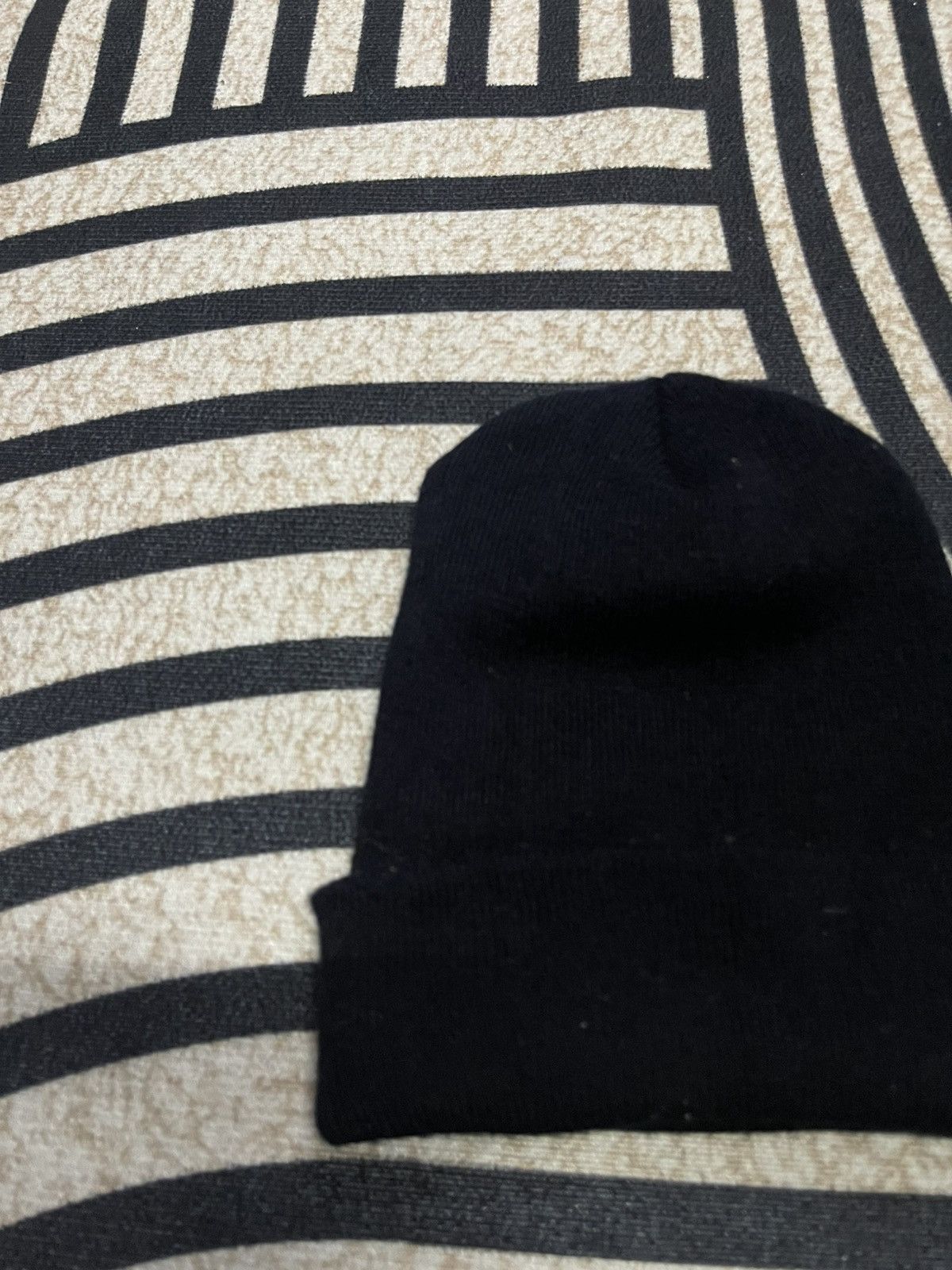 Nike 90s NIKE SWOOSH BEANIE HAT RARE Size ONE SIZE - 5 Thumbnail