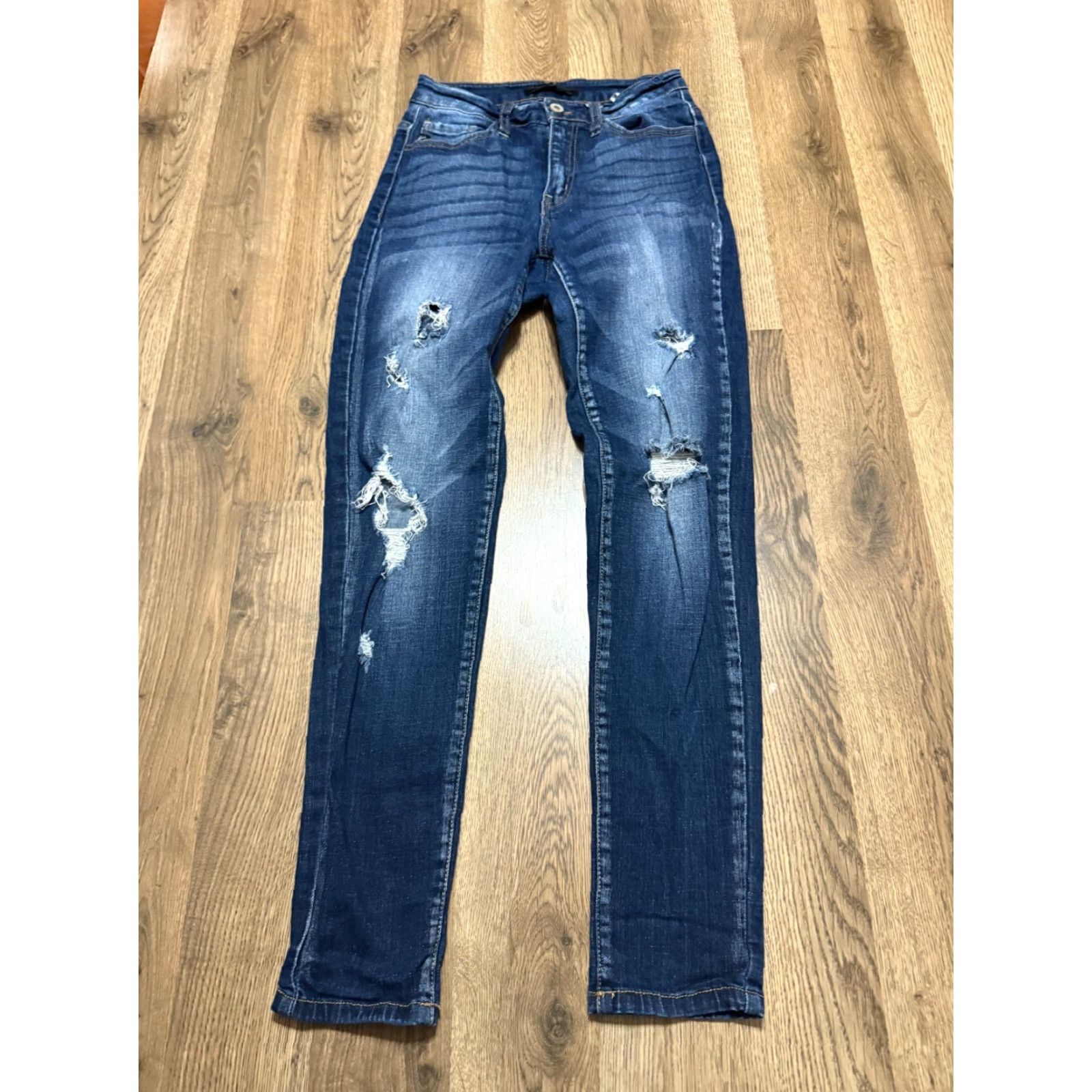 Vintage KanCan Maurices Jeans Women's Size 26 Blue Denim Ripped Skinny Jeans 5-Pocket Regular Rise Inseam 27 in Size 26" / US 2 / IT 38 - 2 Thumbnail