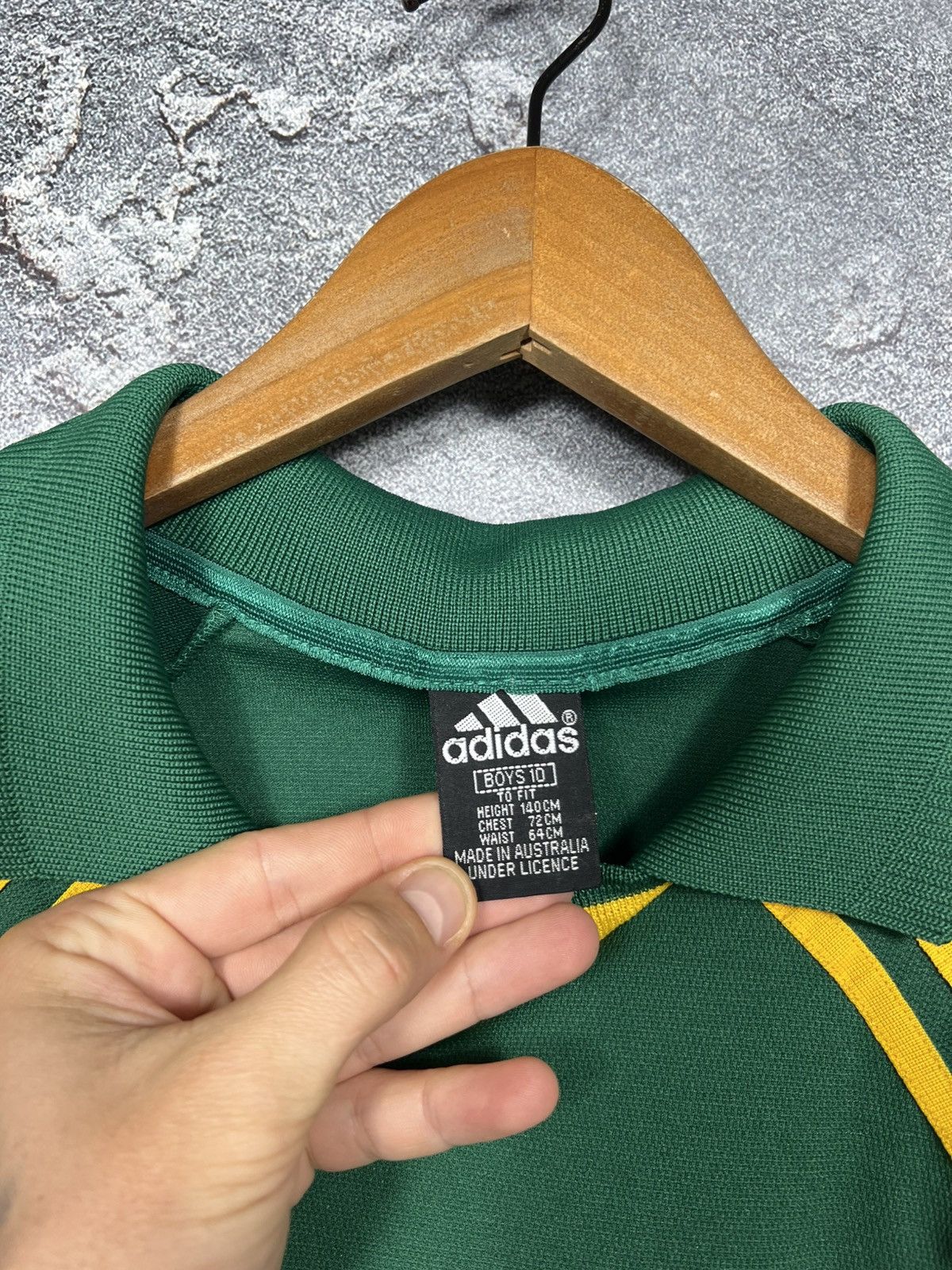 Adidas Vintage 2001 Adidas Australia Boys 10 Jersey T-shirt Size US XS / EU 42 / 0 - 5 Thumbnail