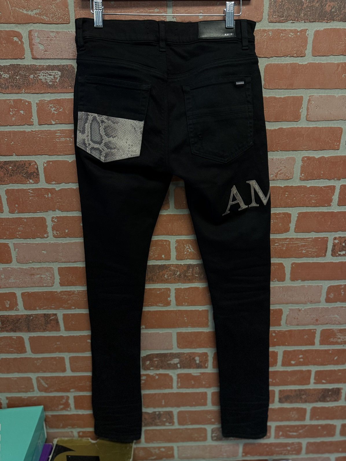Amiri Amiri Wrap Around SnakeSkin Logo Size 28 🧼 Size US 28 / EU 44 - 8 Thumbnail