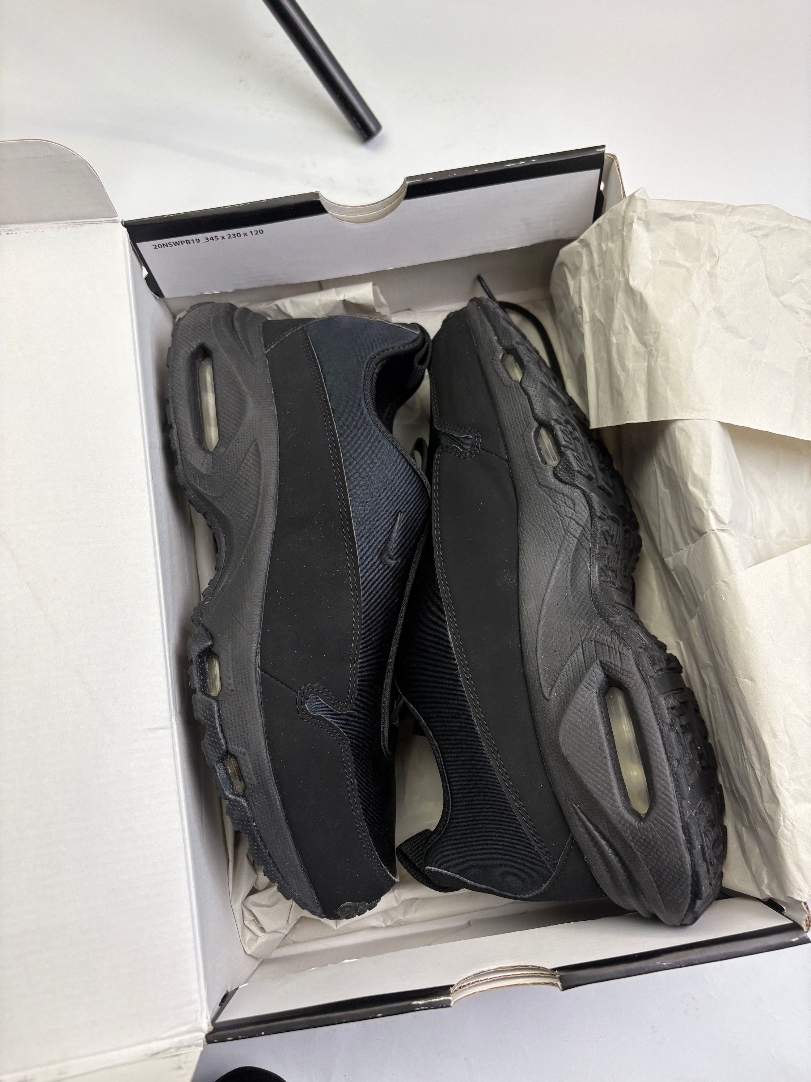 Comme des Garcons × Nike Nike x CDG Air Max Sunder (9.5) Size US 10.5 / EU 43-44 - 5 Thumbnail