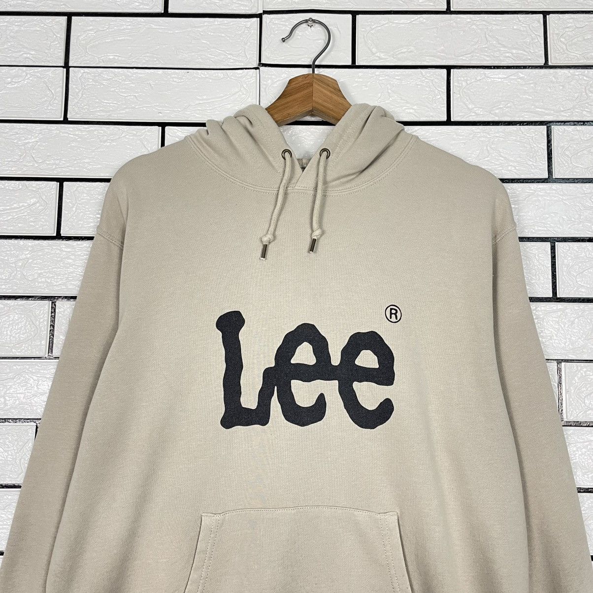 Lee Lee Big Logo Pullover Hoodie Size US L / EU 52-54 / 3 - 11 Thumbnail