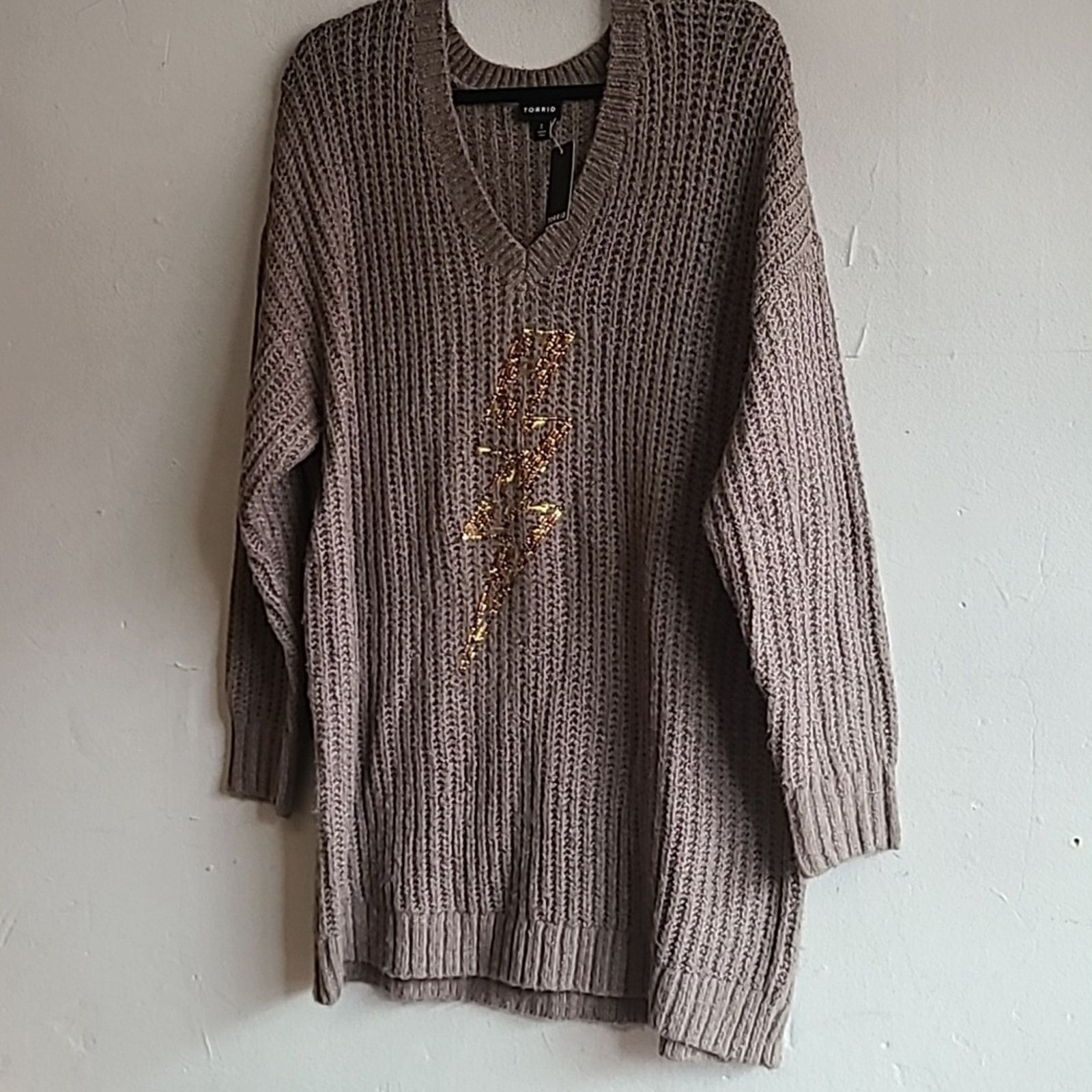 Other NEW women's 2X long tunic Torrid gray sweater lightning bolt Size XXL / US 16-18 / IT 52-54 - 6 Thumbnail