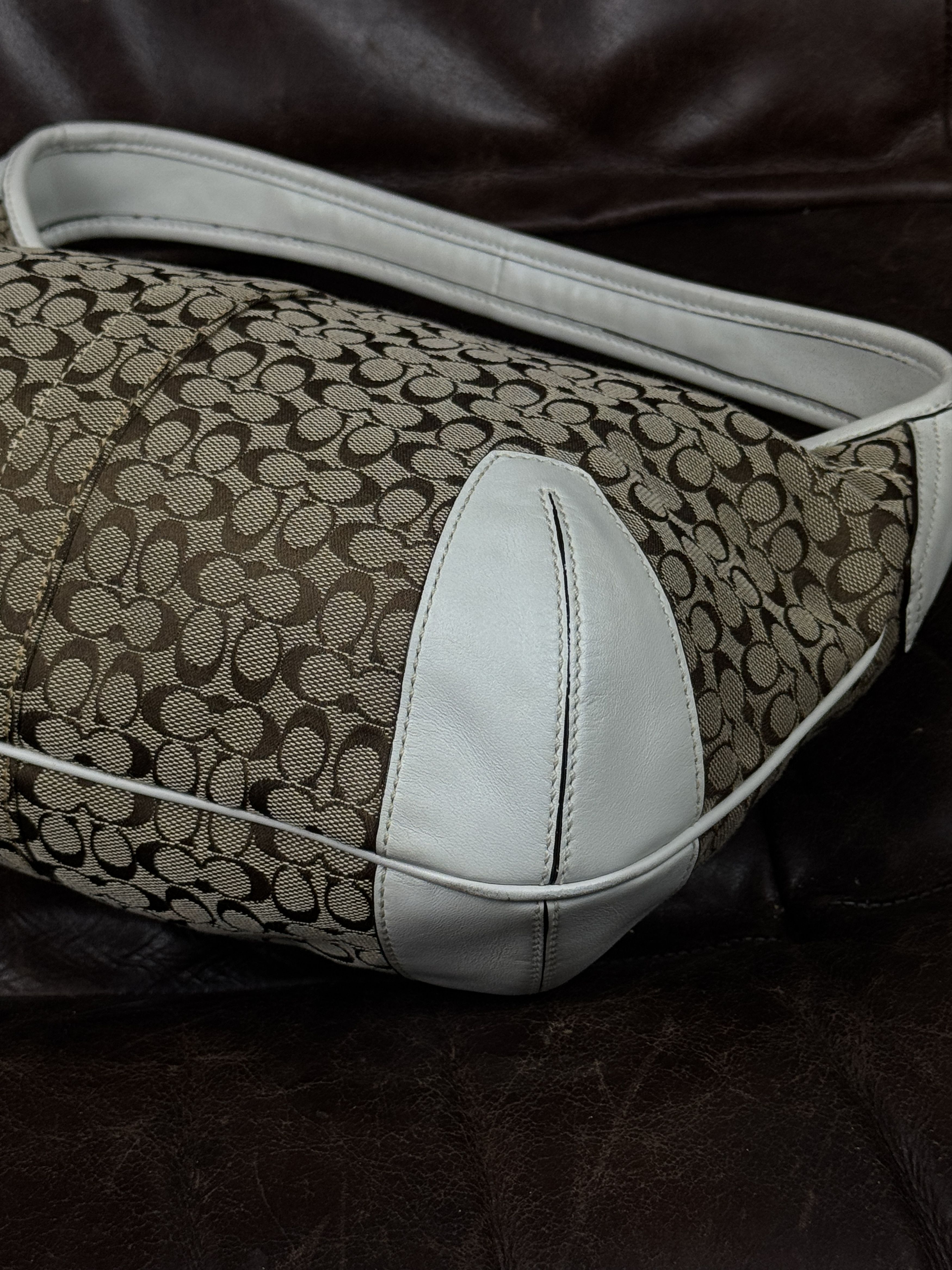 Coach Vintage Coach Ergo Hobo Signature Bag White and Beige Size ONE SIZE - 10 Thumbnail