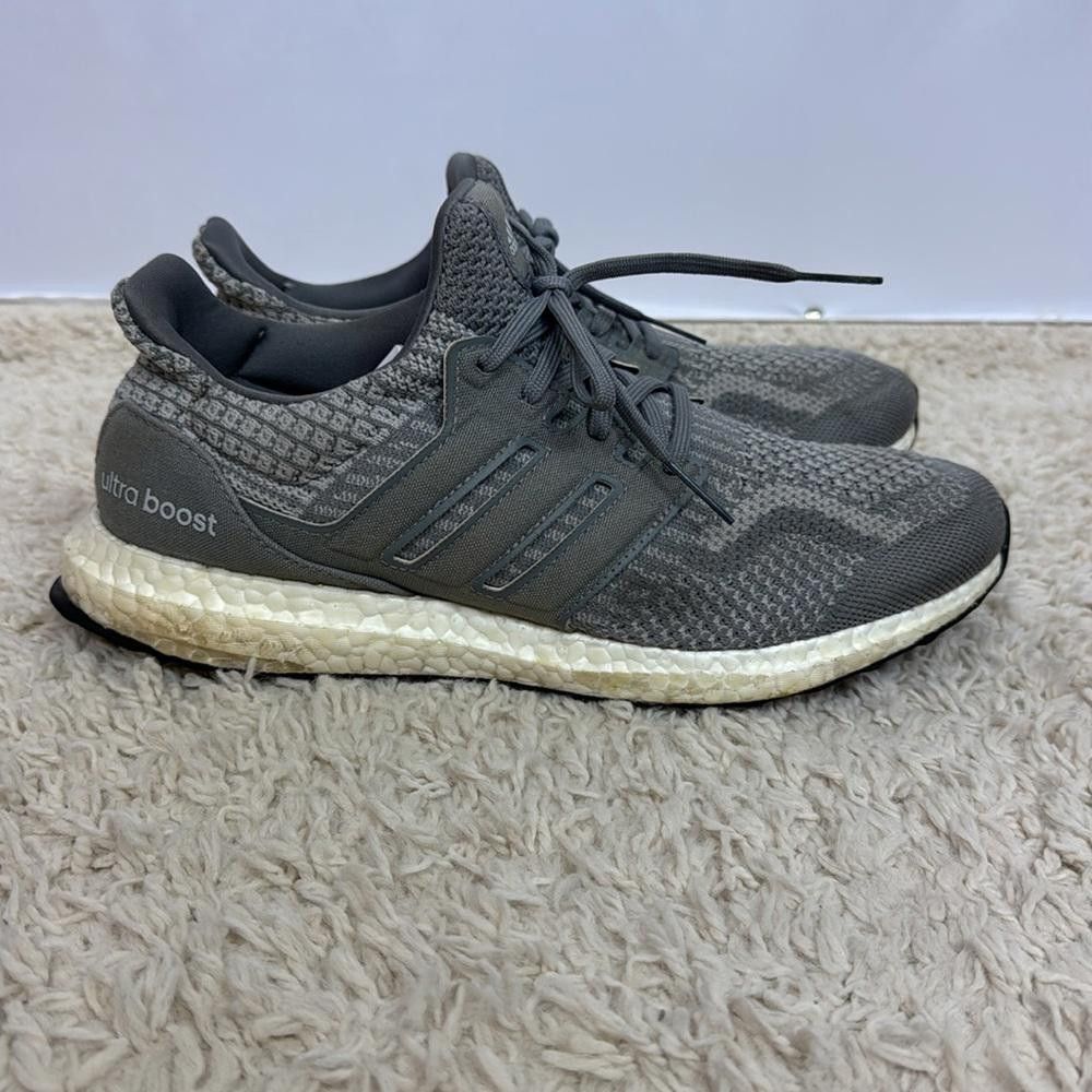 Adidas Adidas Ultra Boost 5.0 DNA Gray White Sneakers Size 9 Men’s Size US 9 / EU 42 - 5 Thumbnail