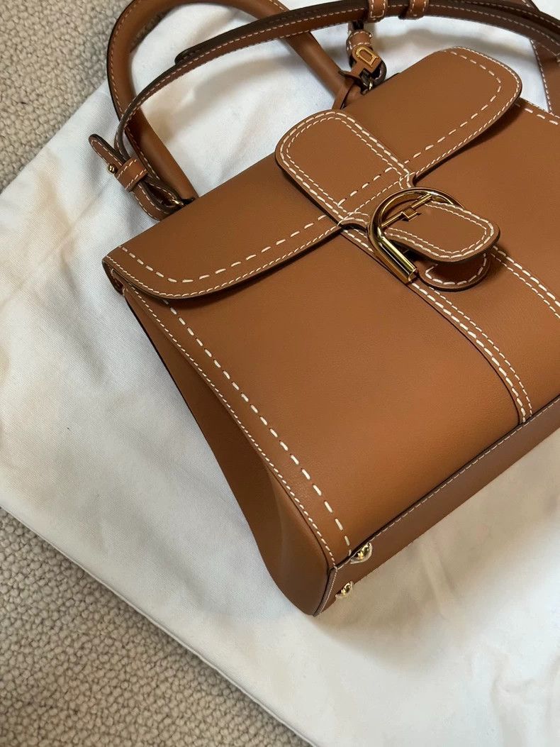 Loewe loewe Caramel exterior stitching medium 28 cross-body bag 2 Size ONE SIZE - 4 Thumbnail