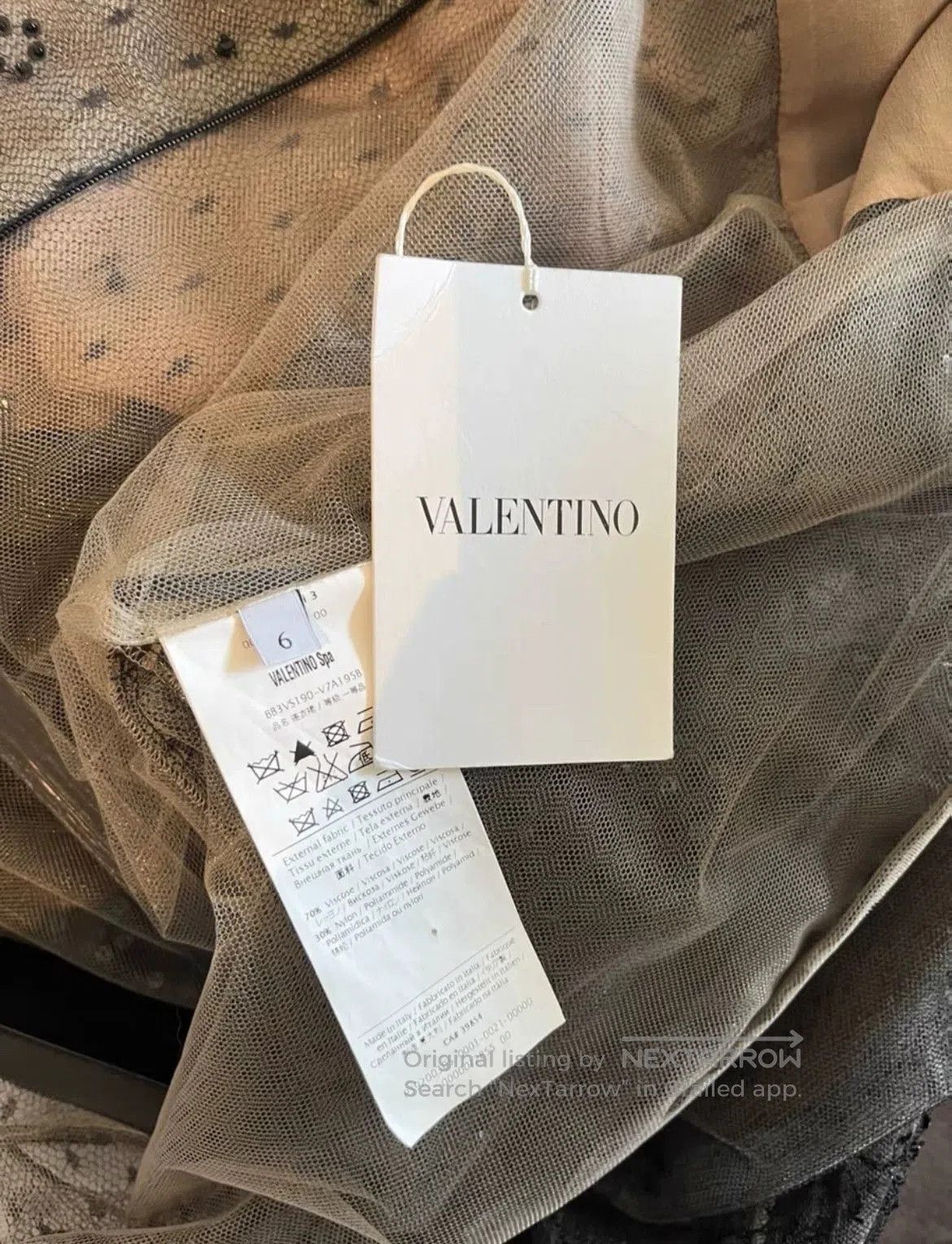 Valentino Valentino Runway Beaded Lace Dress. Size US 38 / EU 54 - 6 Thumbnail