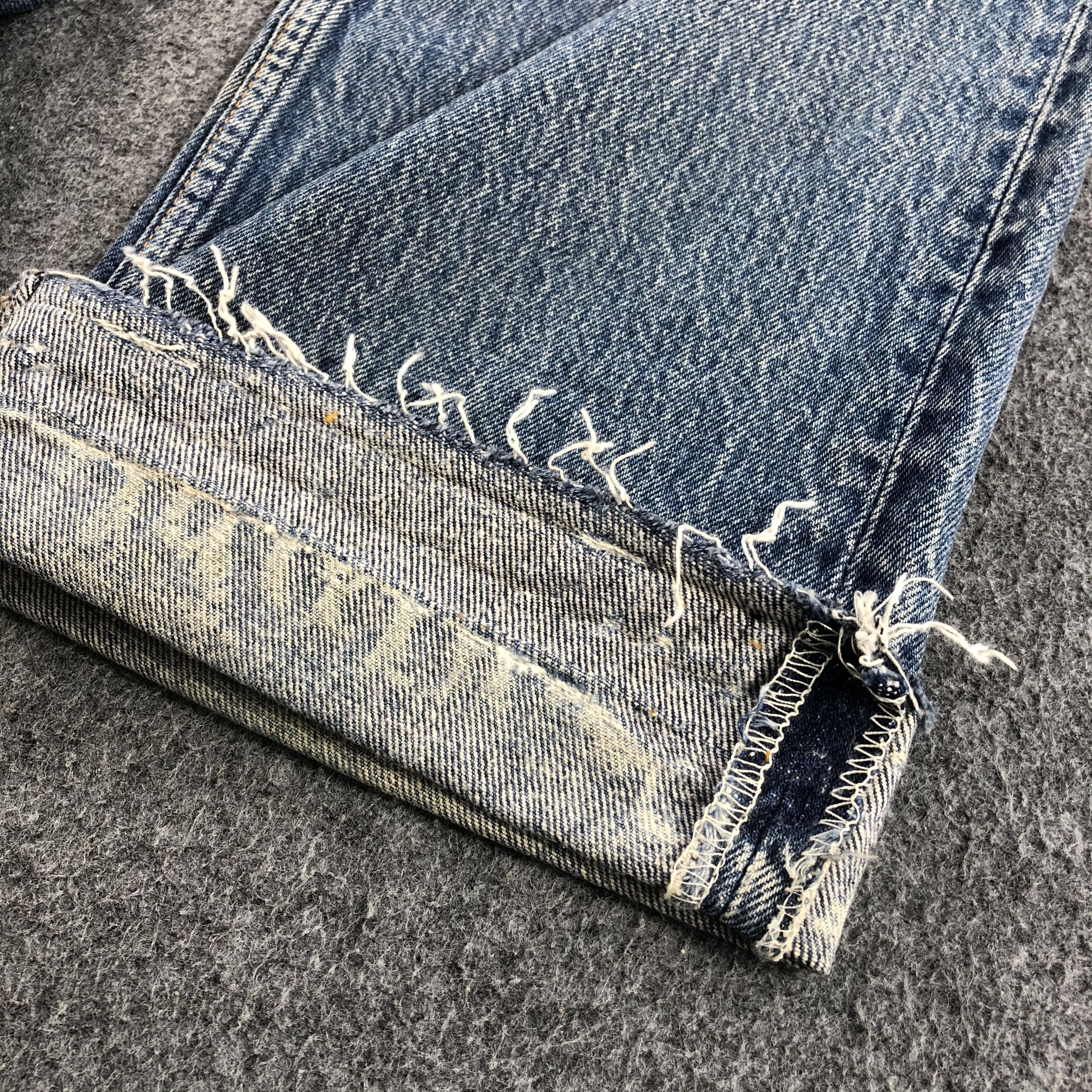Levi's Vintage Levis 501 Jeans Rusty Wash Distressed Denim KJ376 Size US 34 / EU 50 - 7 Thumbnail