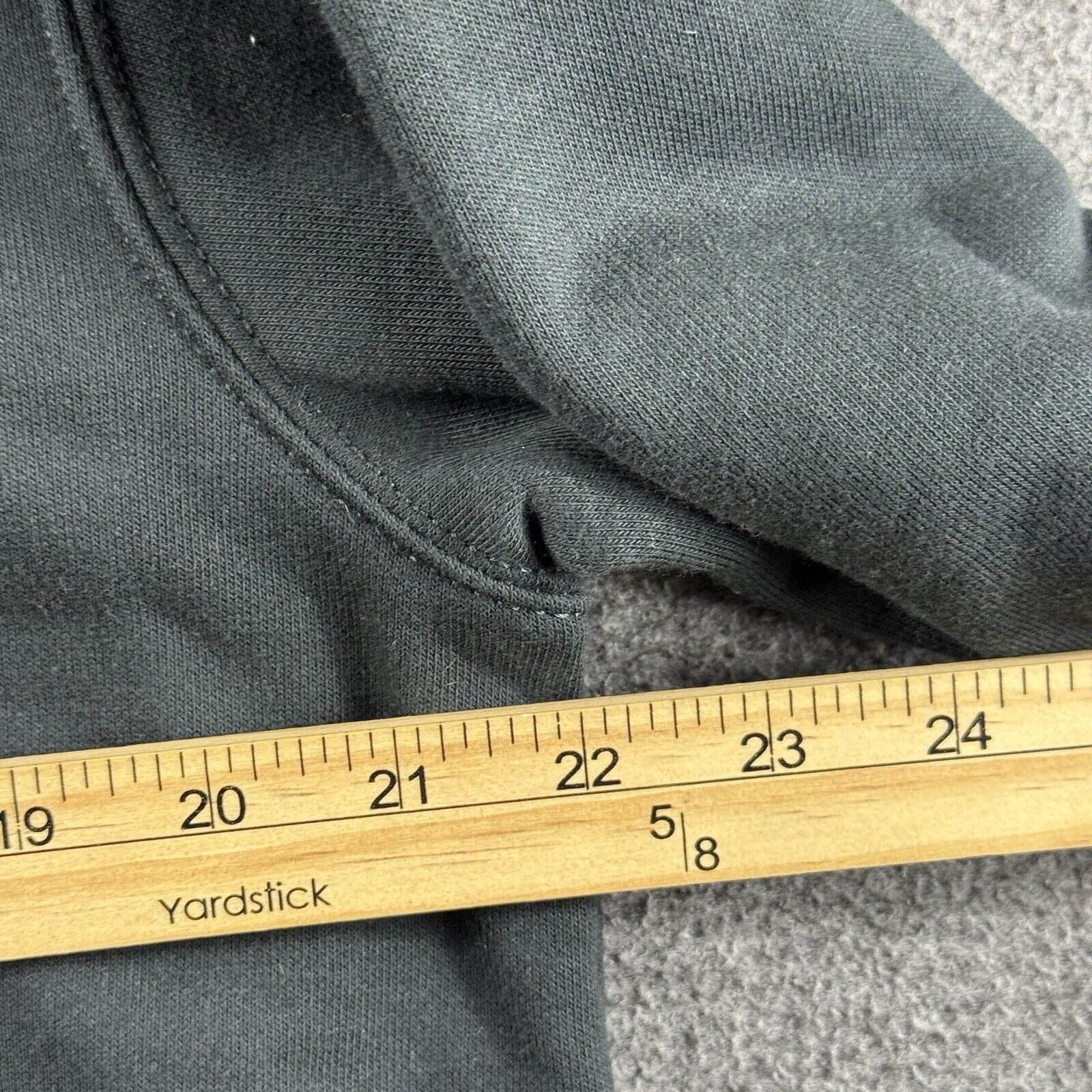 Carhartt Carhartt Hoodie Mens Medium Black Loose Fit Rain Defender Size US M / EU 48-50 / 2 - 6 Thumbnail