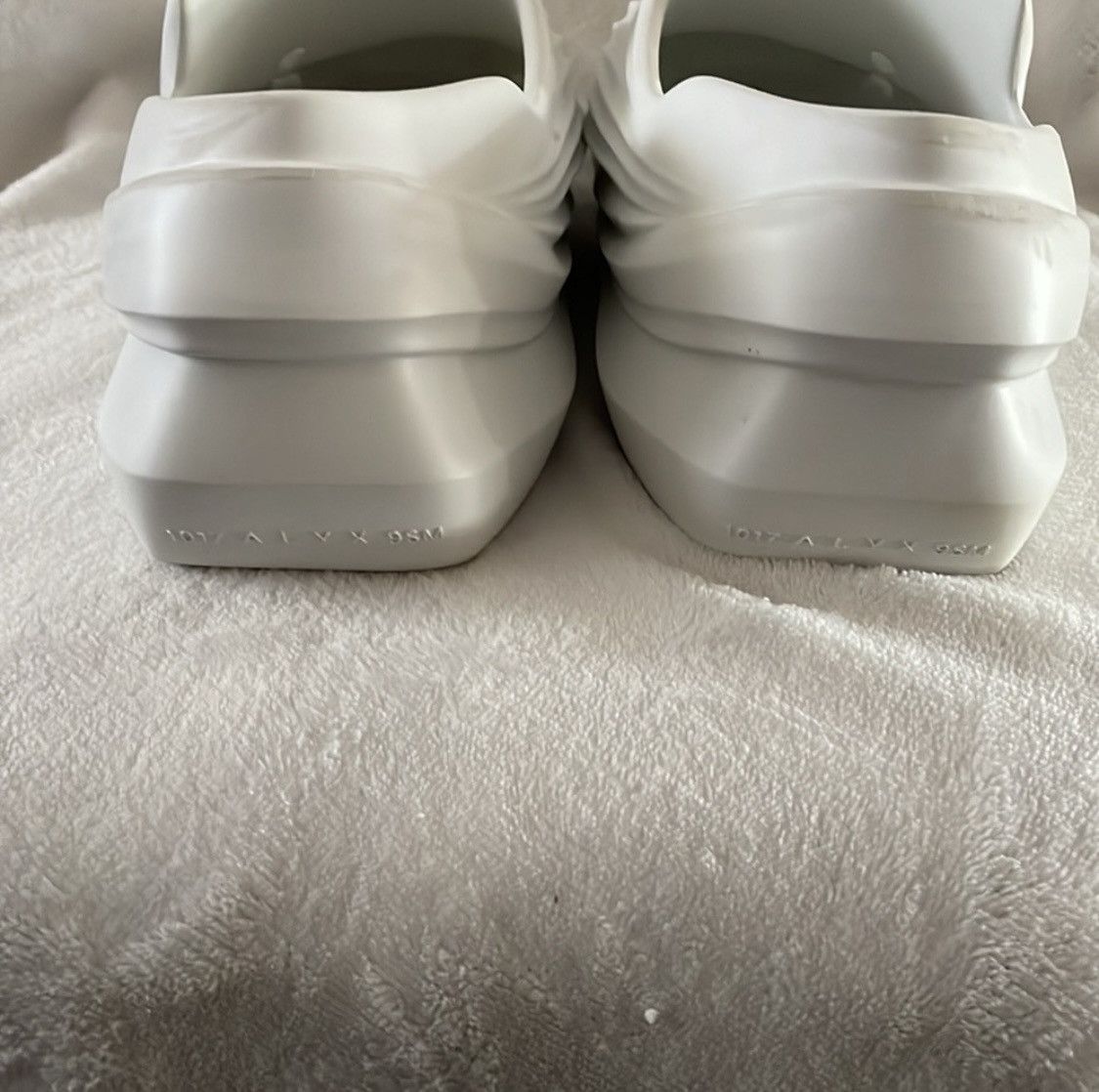 1017 ALYX 9SM Alyx white slip-ons Size US 12 / EU 45 - 6 Thumbnail