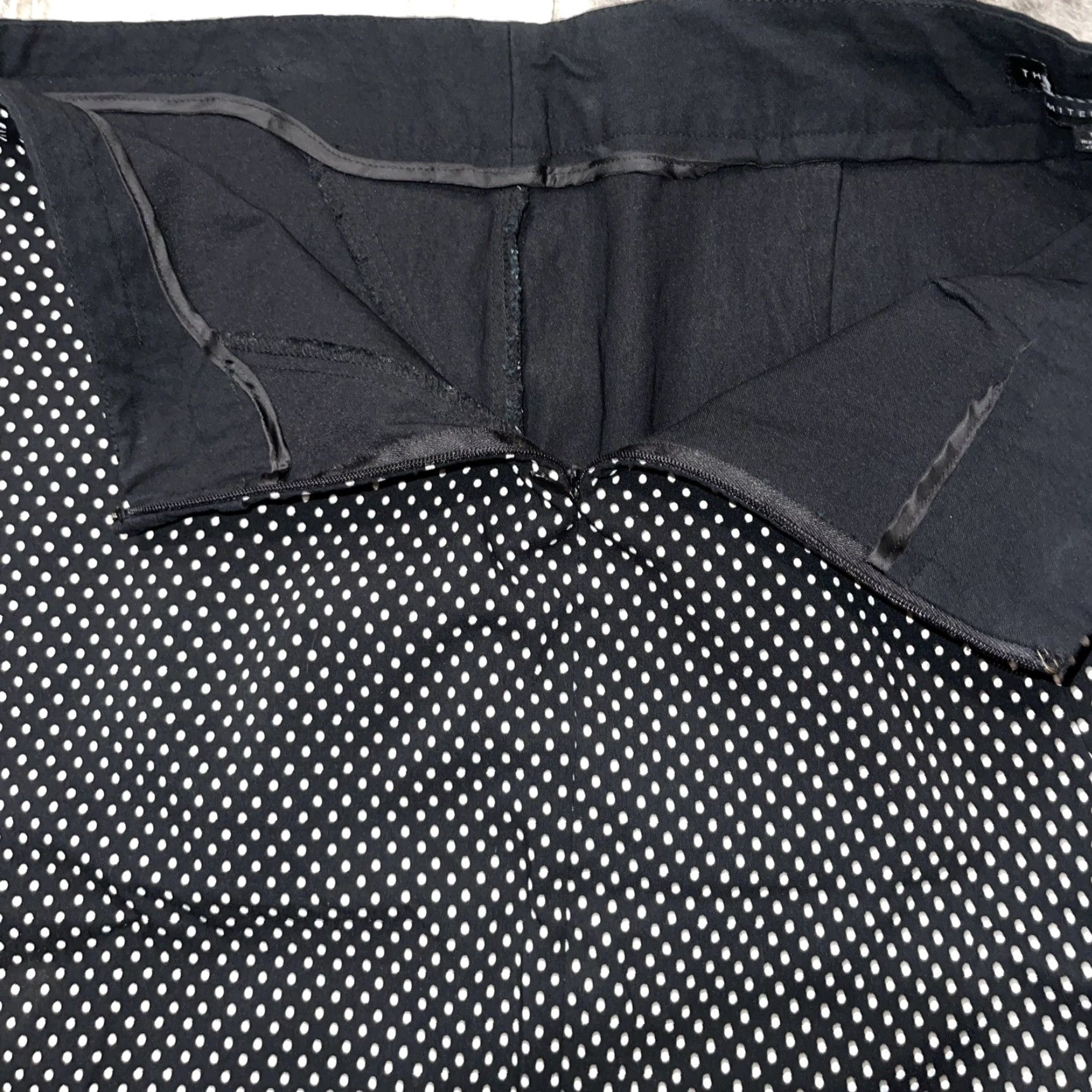 Vintage The Limited Exact Stretch Polka Dot Black Pencil Skirt Women’s Size 10 EUC Size 32" / US 10 / IT 46 - 7 Thumbnail