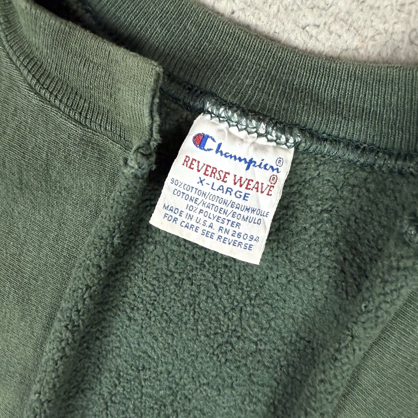 Champion VINTAGE Champion Reverse Weave Sweatshirt Men XL Green 90s Distressed Pullover Crew Neck All Seasons Size US XL / EU 56 / 4 - 4 Thumbnail