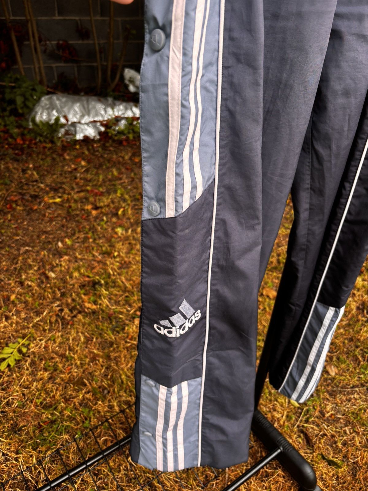 Adidas Adidas x Vintage Size US 32 / EU 48 - 1 Thumbnail