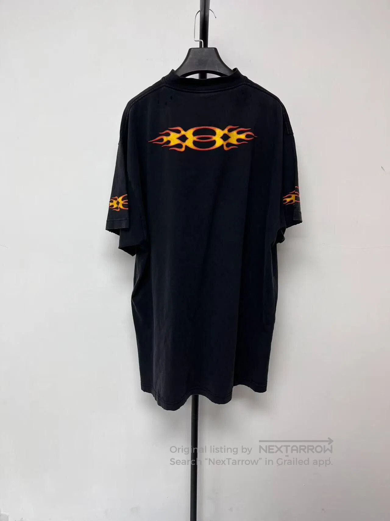 Balenciaga Balenciaga Flame Logo Crewneck Casual Tee. Size US M / EU 48-50 / 2 - 2 Thumbnail