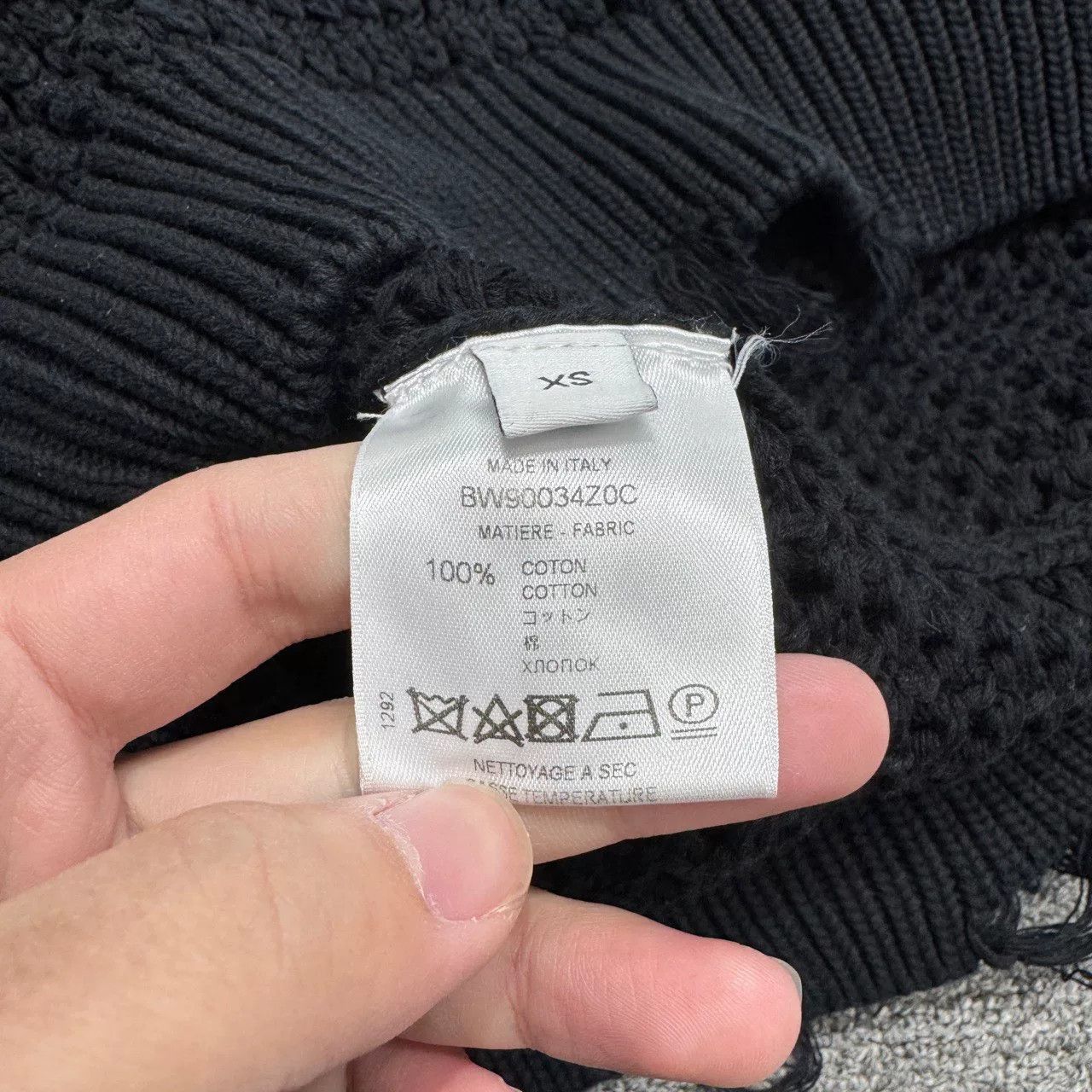 Givenchy Givenchy Cutout Knit Sweater. Size XS / US 0-2 / IT 36-38 - 4 Thumbnail