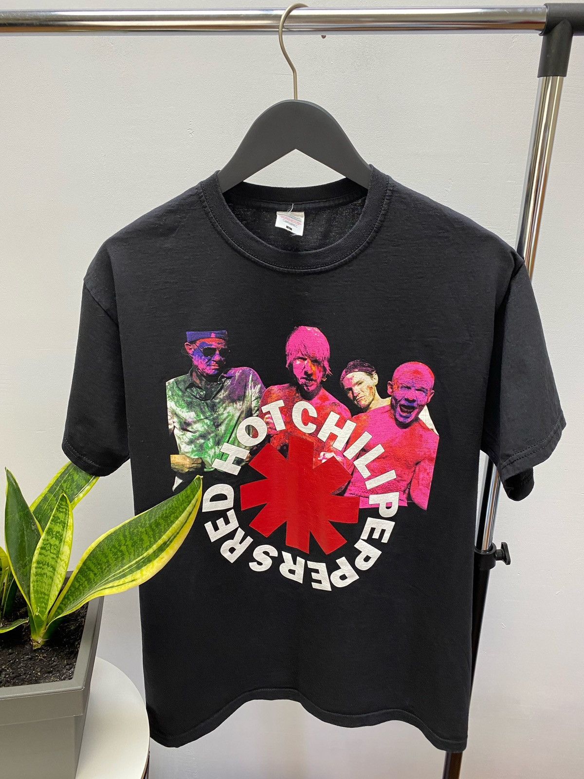 Band Tees × Vintage RHCP Red Hot Chili Peppers Tour 2019 Australia T Shirt Size US L / EU 52-54 / 3 - 5 Thumbnail