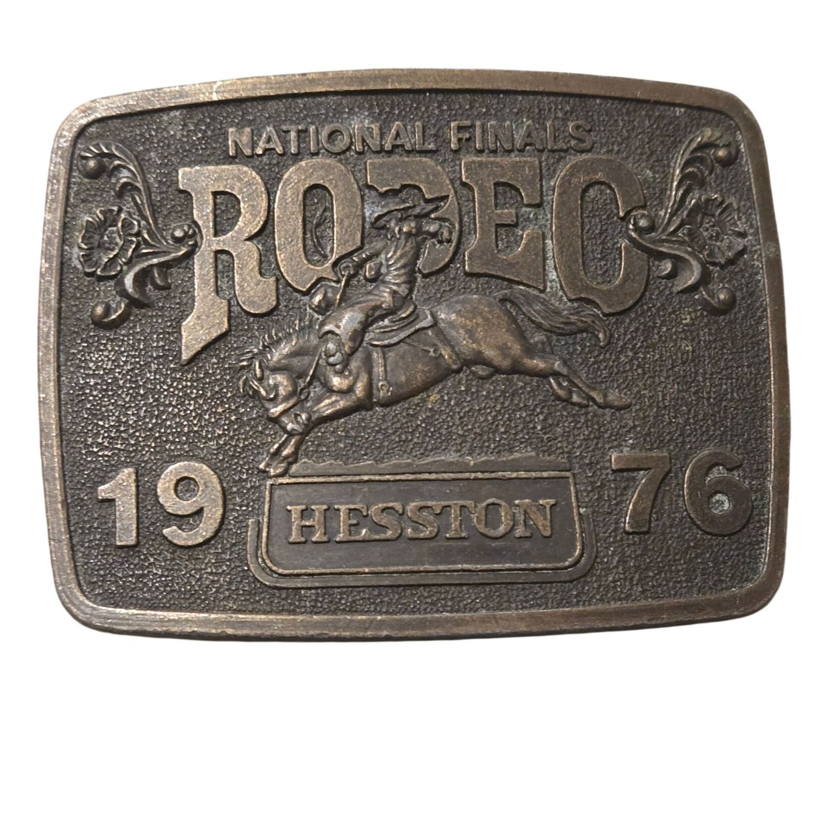 Other 1976 Hesston Rodeo Belt Buckle Vintage NFR Saddle Bronc Cowb Size ONE SIZE - 1 Thumbnail