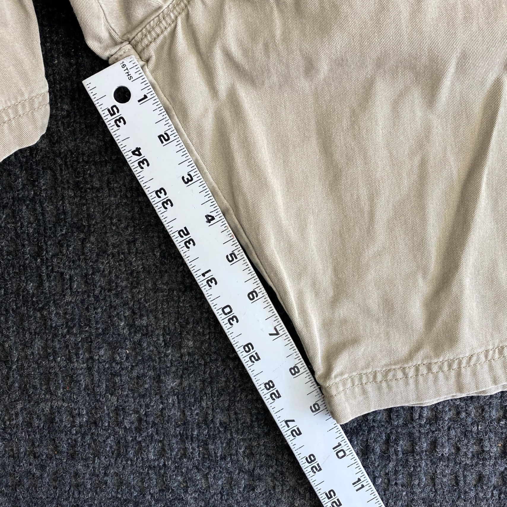 Wrangler VINTAGE Wrangler Authentics Cargo Shorts 42 Beige Khaki Outdoor Mens Cargo Pocket 10in Inseam Casual Workwear Cooler Size US 42 / EU 58 - 6 Thumbnail
