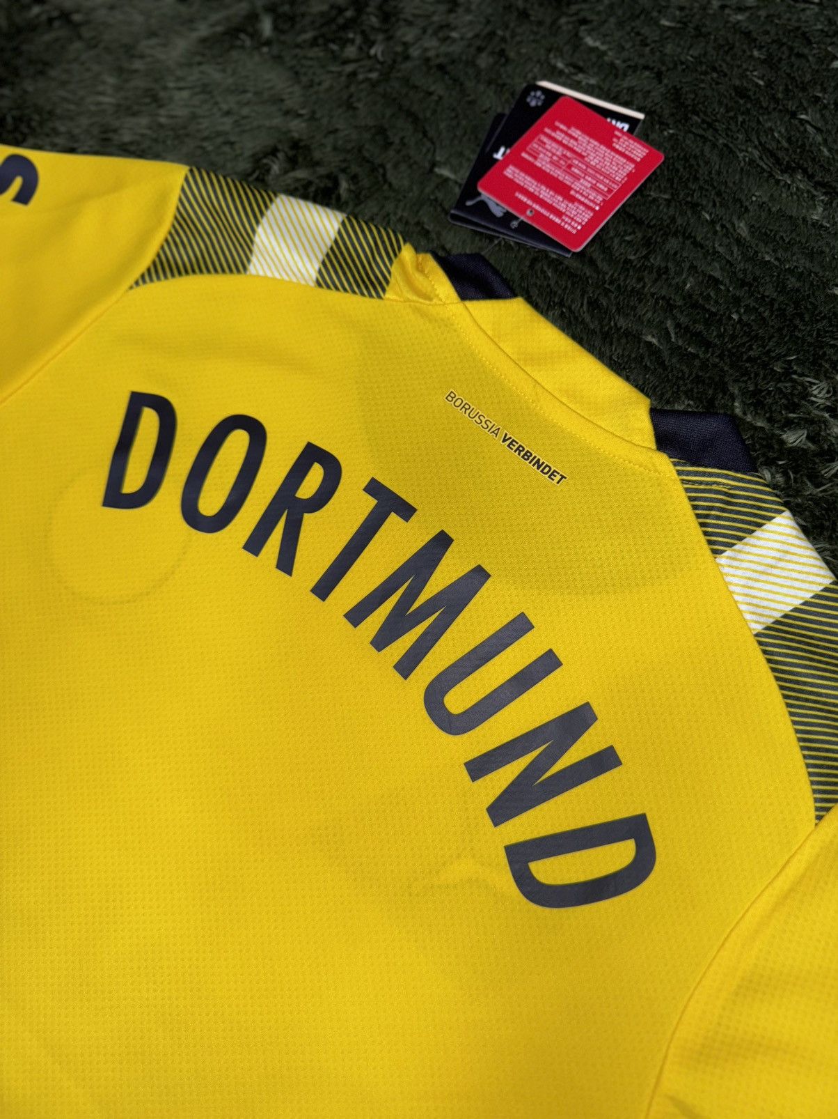 Puma [S] PUMA BVB Borussia Dortmund 22-23 cup jersey non mark Size US S / EU 44-46 / 1 - 8 Thumbnail