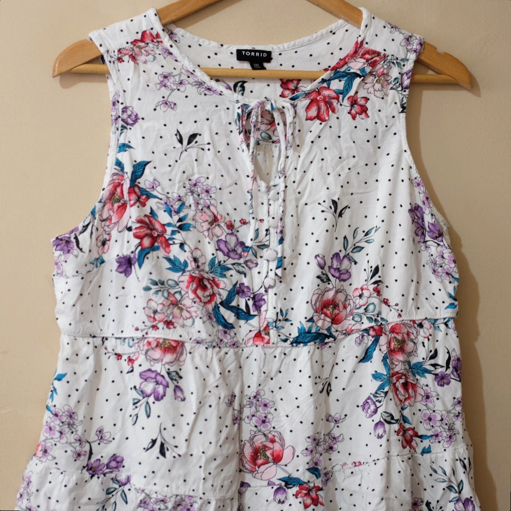 Torrid Torrid Floral Tie-Neck Keyhole Top Sleeveless Women's Plus Size 00 #H48-16 Size XXS / US 00 / IT 34 - 2 Thumbnail