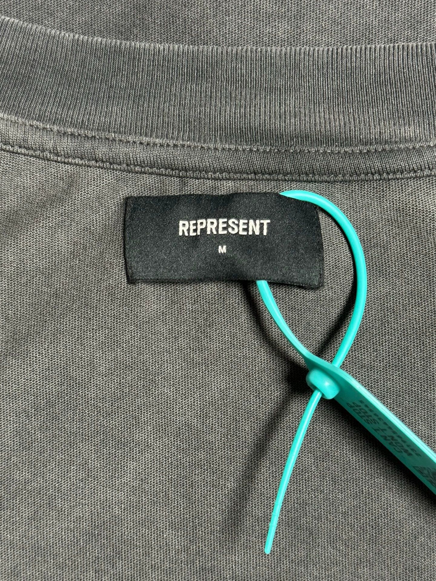 Represent Clo. REPRESENT Tiger Year Tiger Head Vintage Short Tee M Size US M / EU 48-50 / 2 - 3 Thumbnail